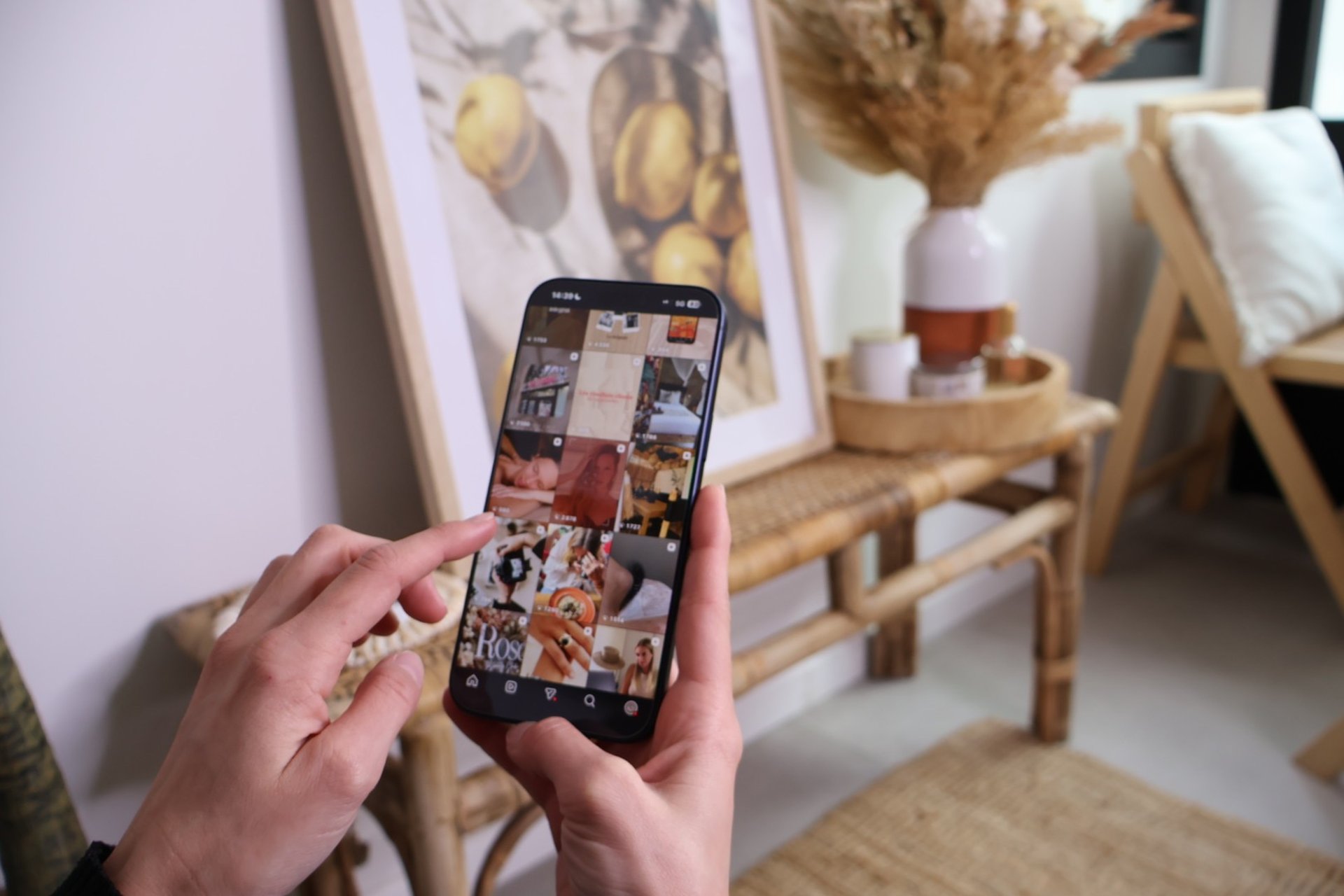 black and white bed linen