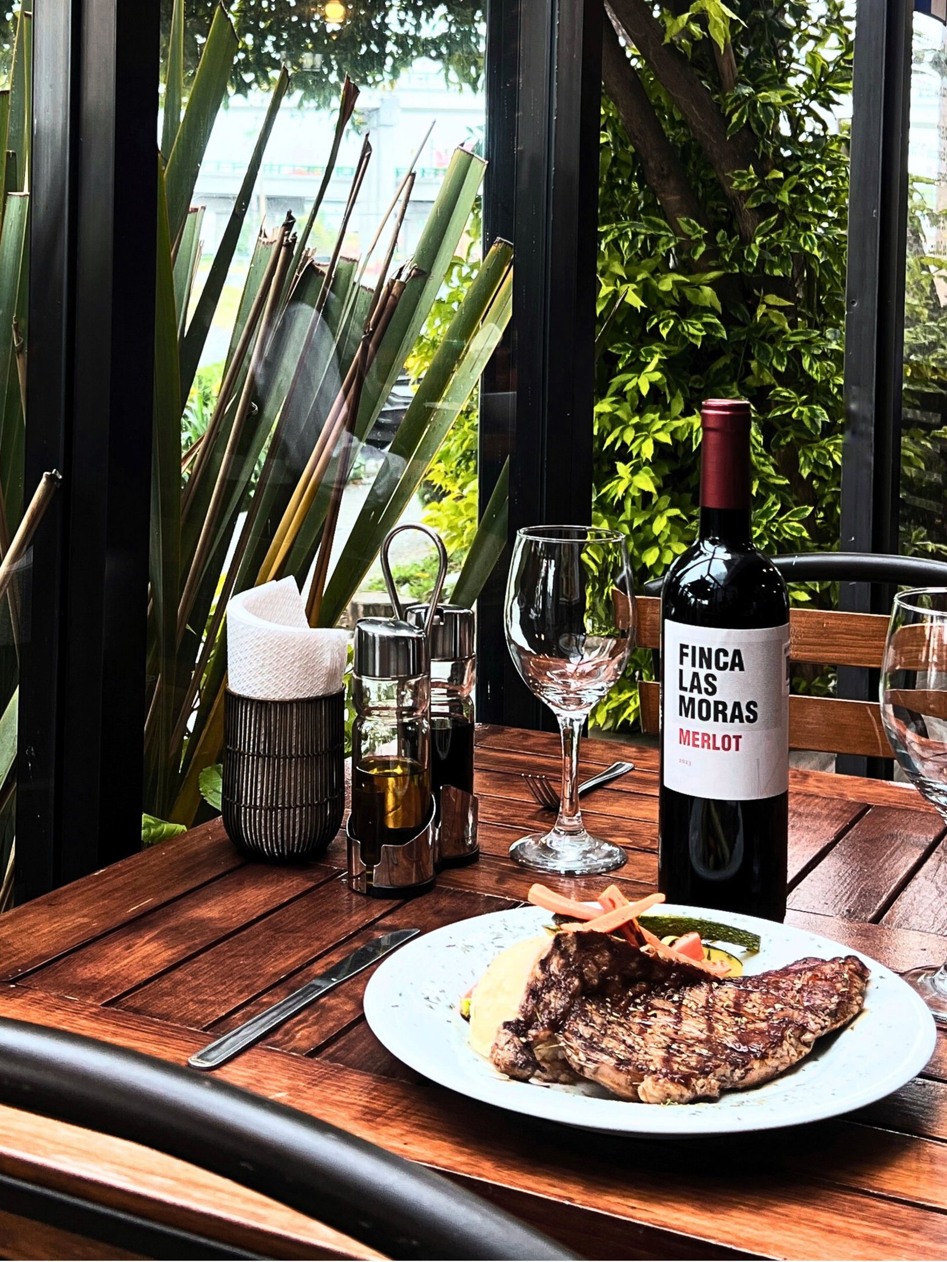 black and brown leather padded tub sofa