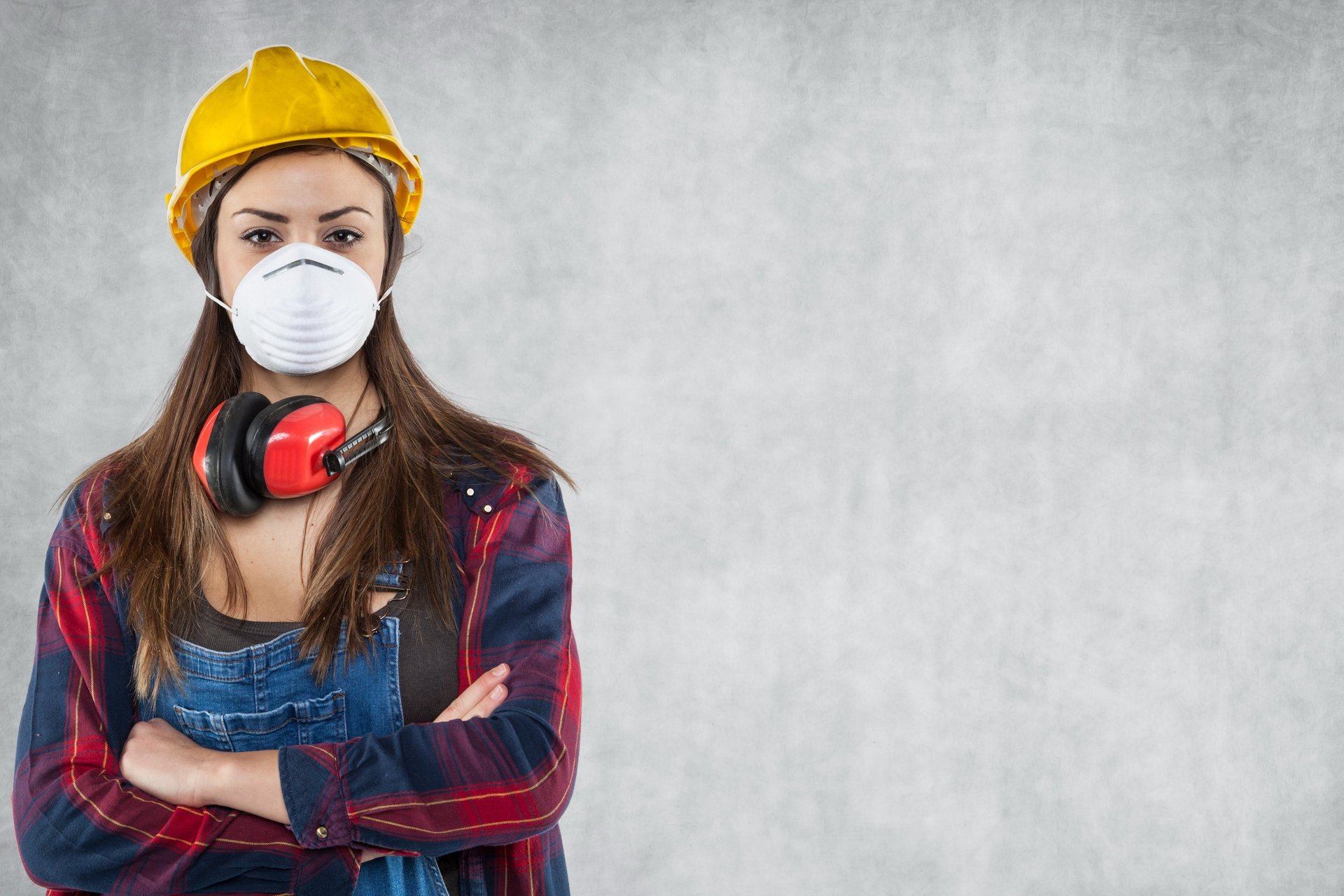 gray computer monitor