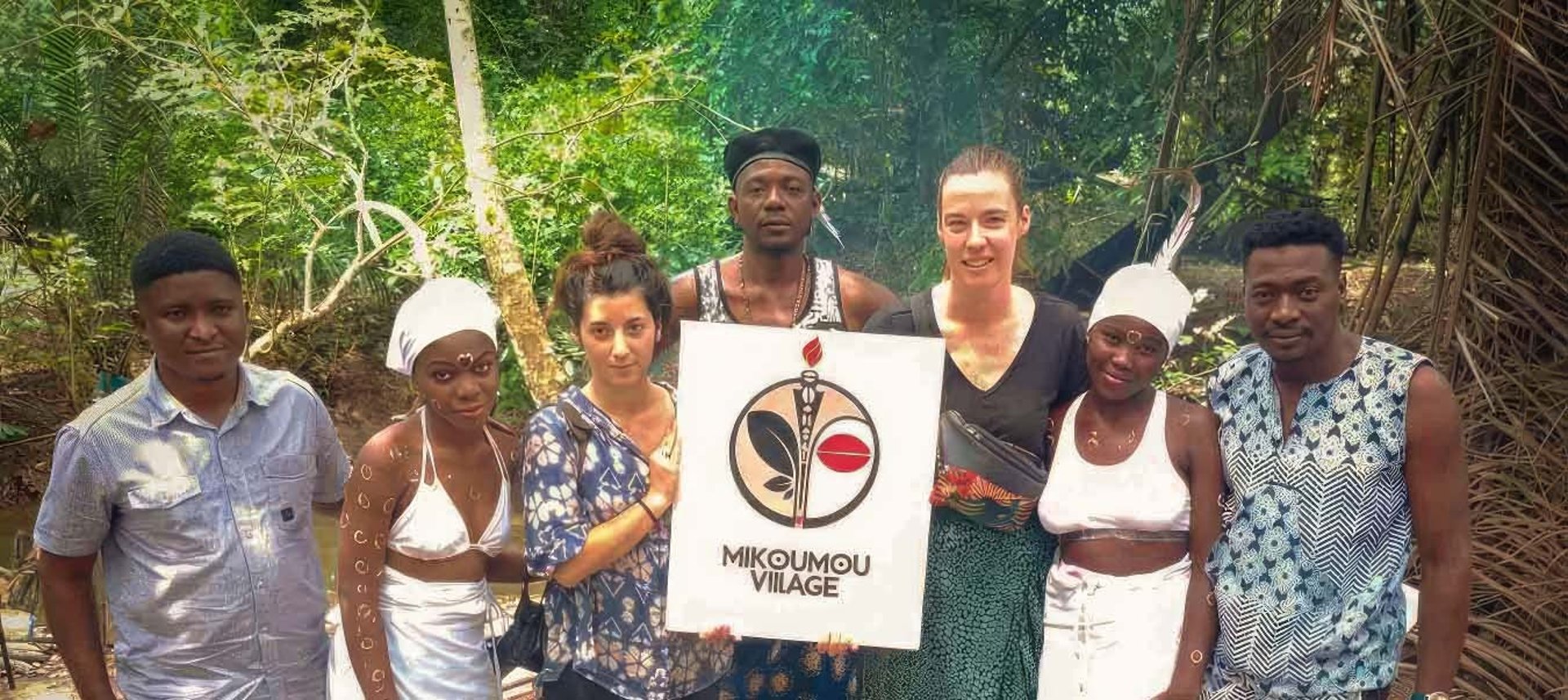 bien-être et santé-écologie-culture-mystique-tradition-Iboga-Bwiti-Mikoumou village-Libreville-Gabon