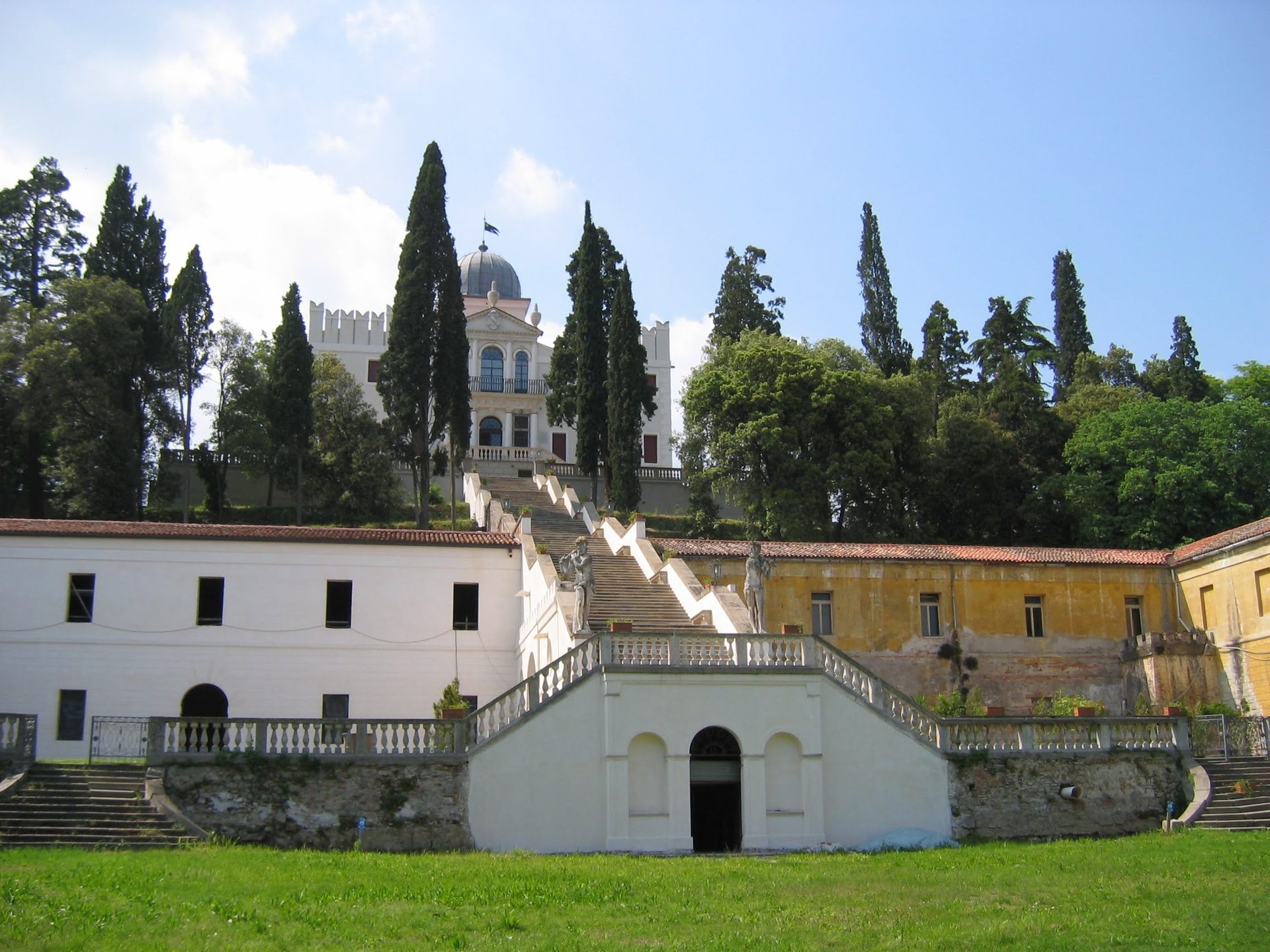black and brown leather padded tub sofa