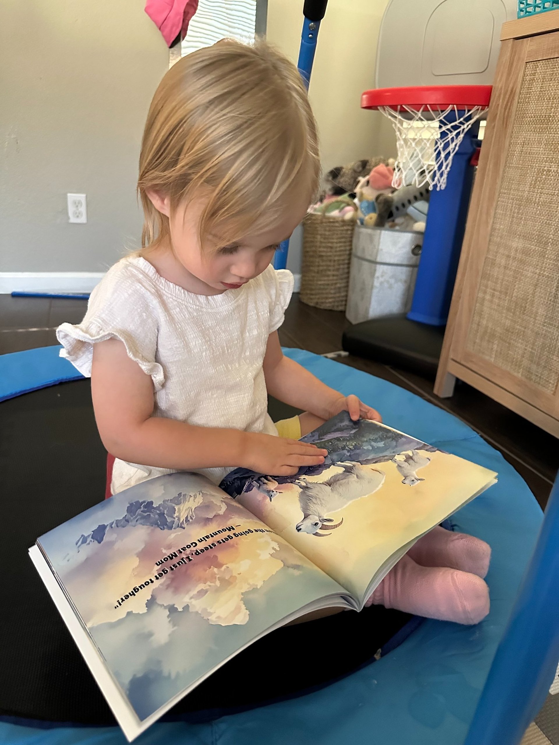 person wearing grey knit sweater