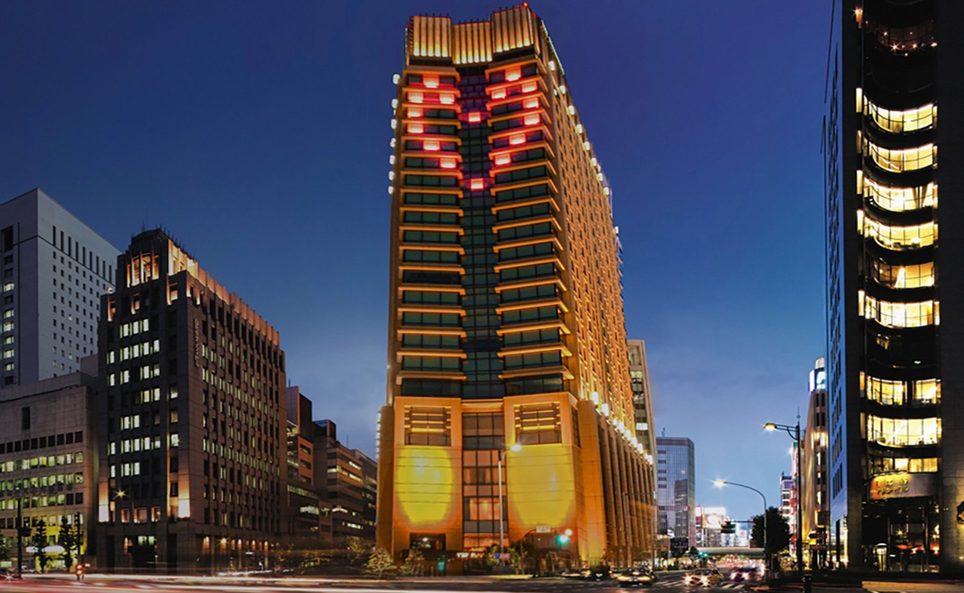 The Peninsula Tokyo evening view