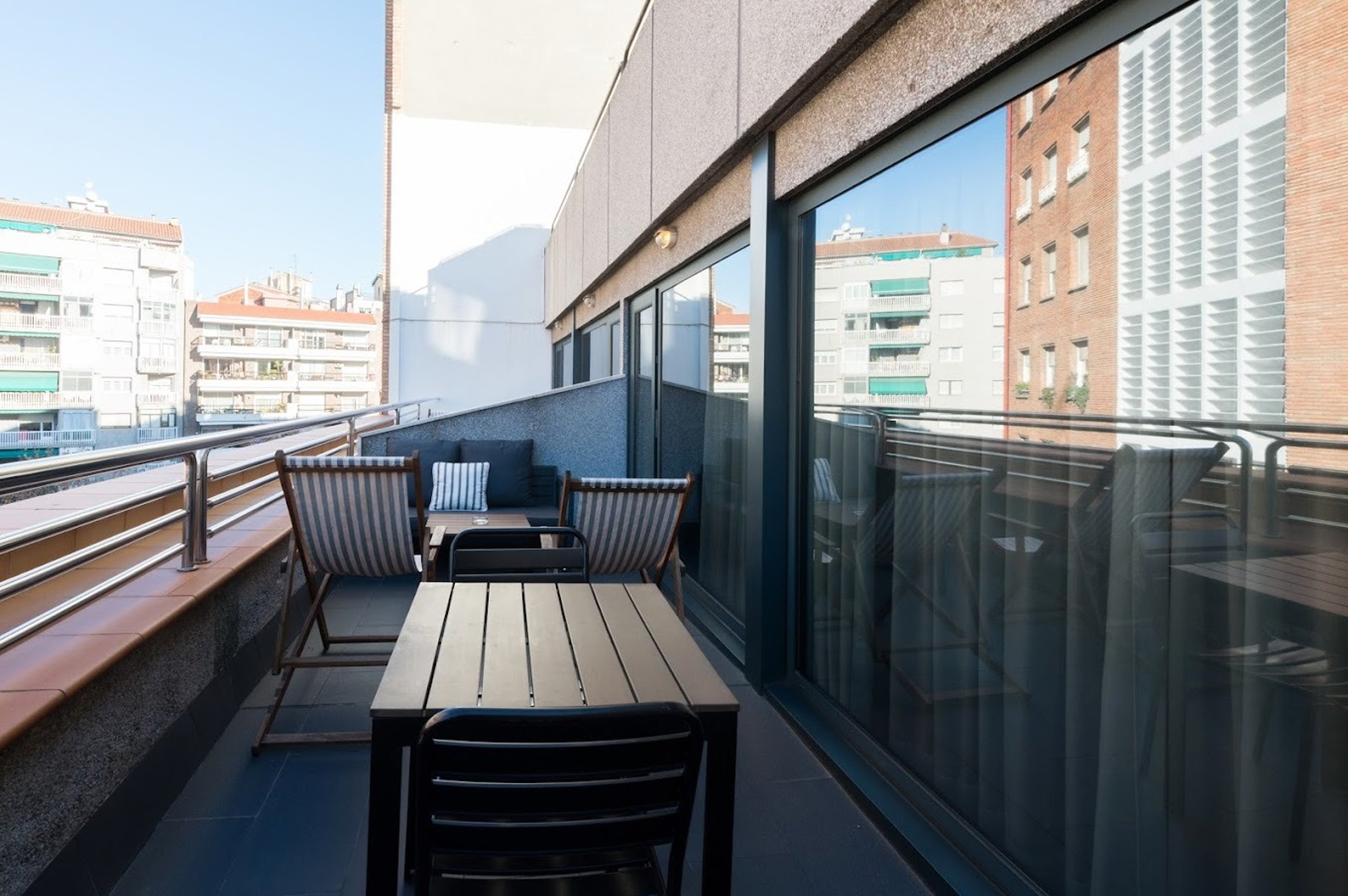 Hotel Paral·lel balcony