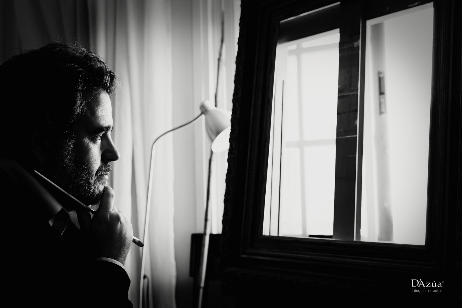 black and white bed linen