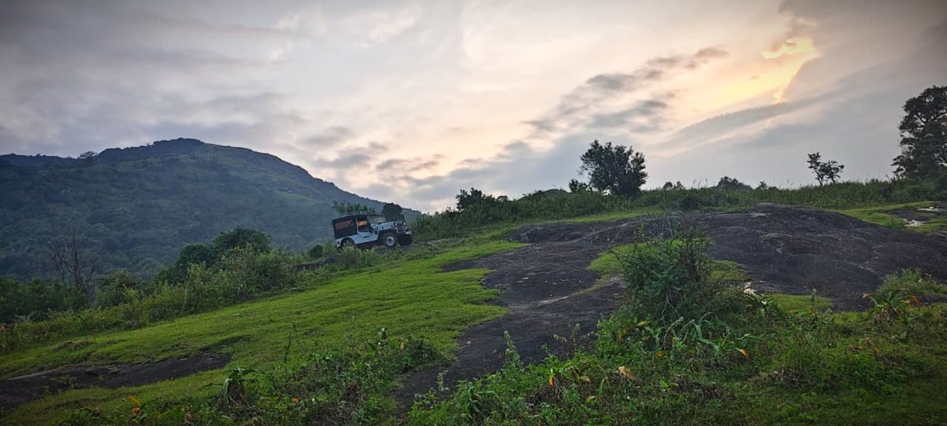 Best Resorts in anaikatti