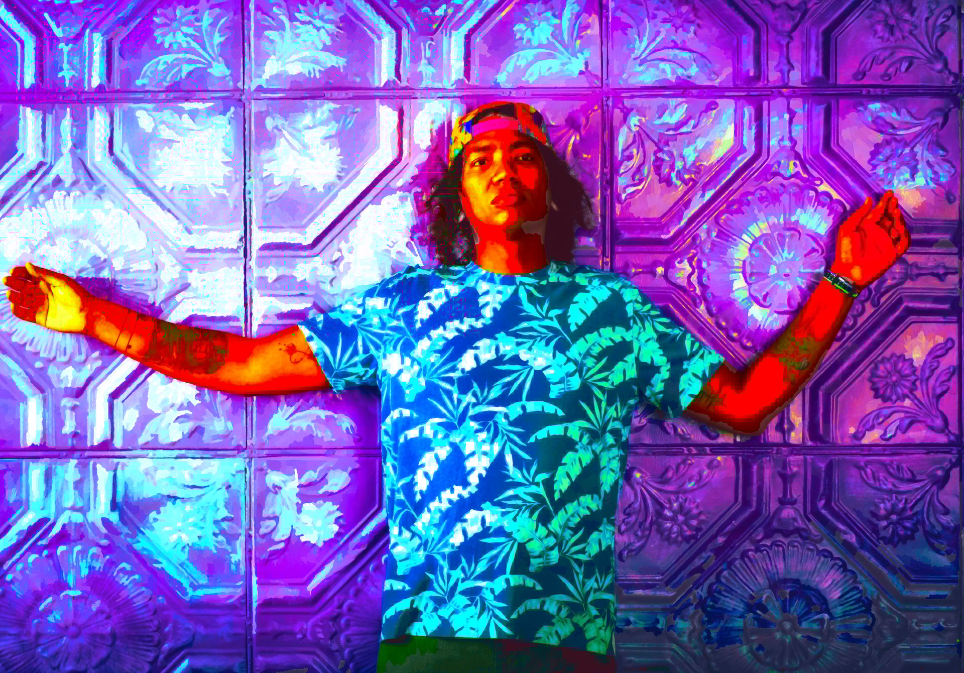 person wearing grey knit sweater