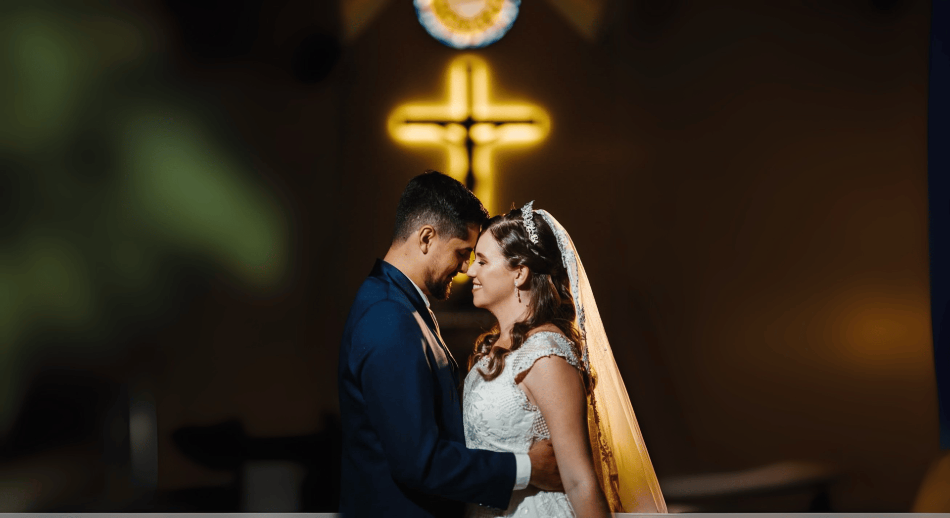man and woman holding hands focus photo