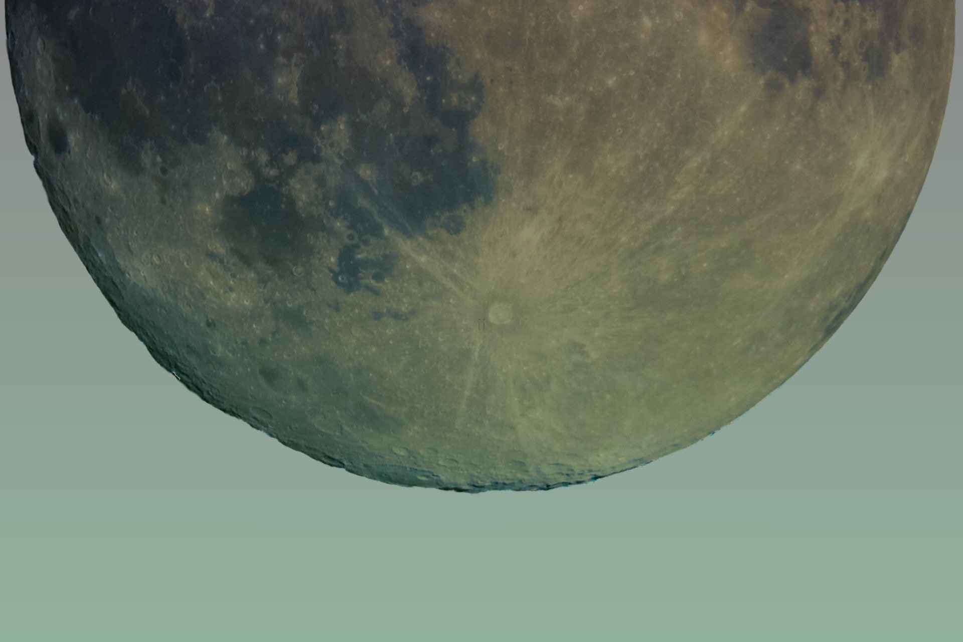 LunaticAds Marketing Luna 2