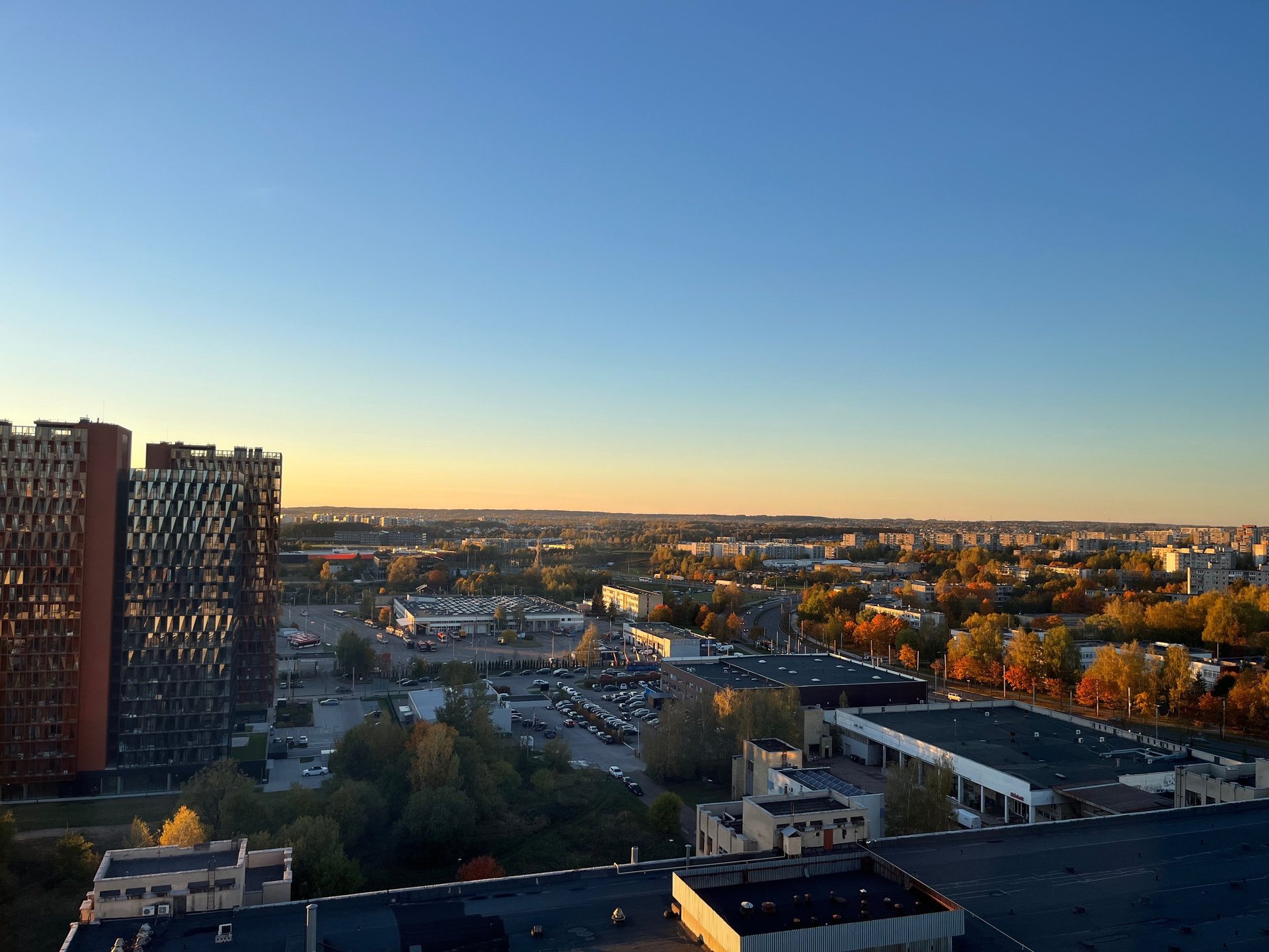 black and brown leather padded tub sofa