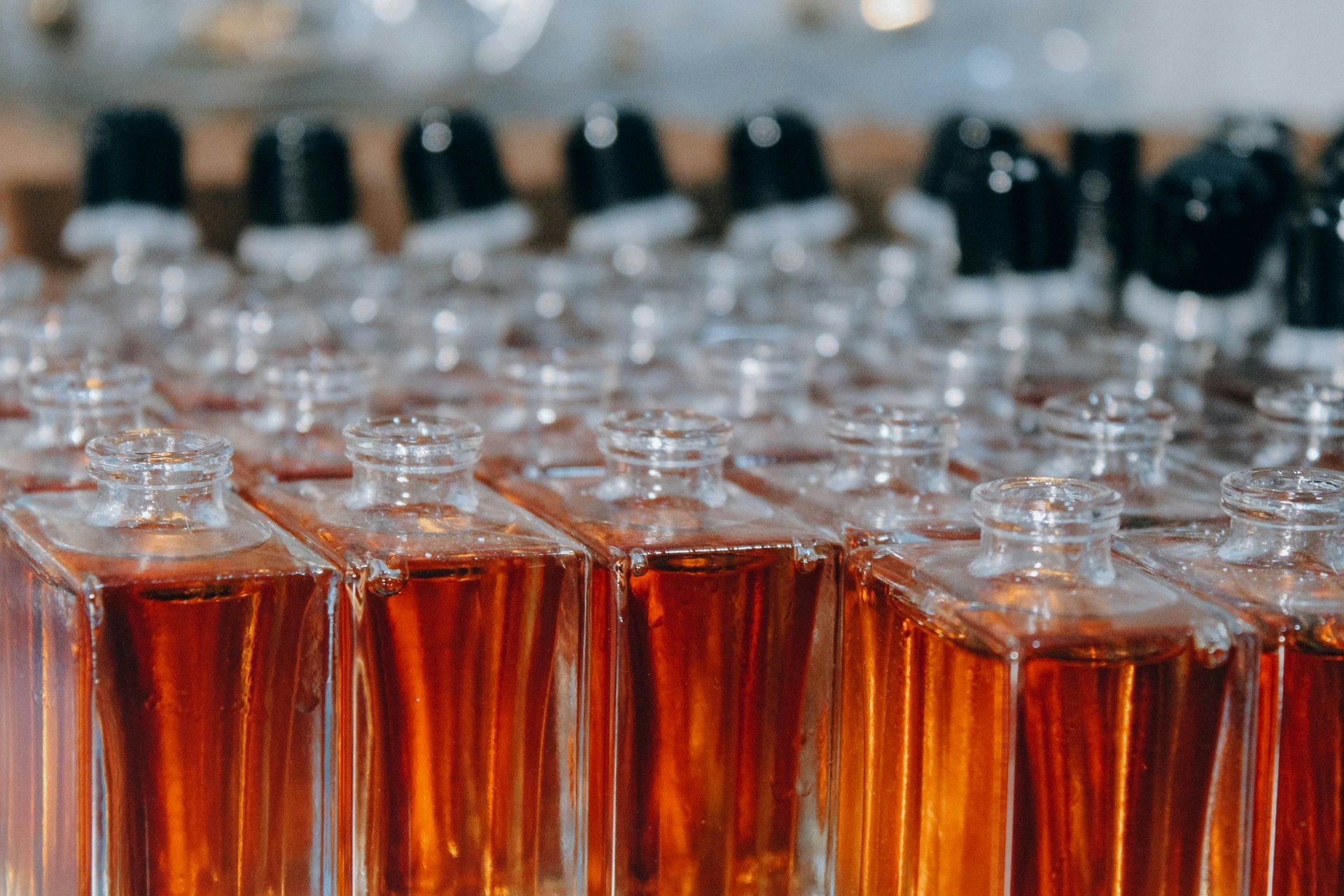 gray computer monitor