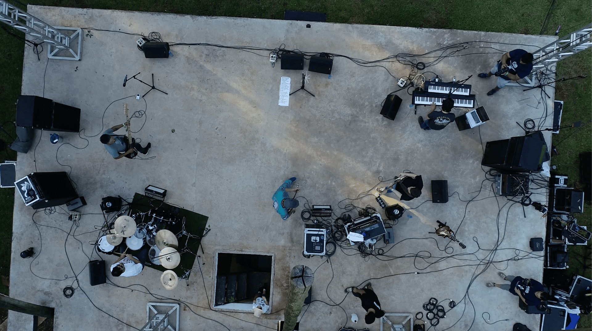 black and brown leather padded tub sofa