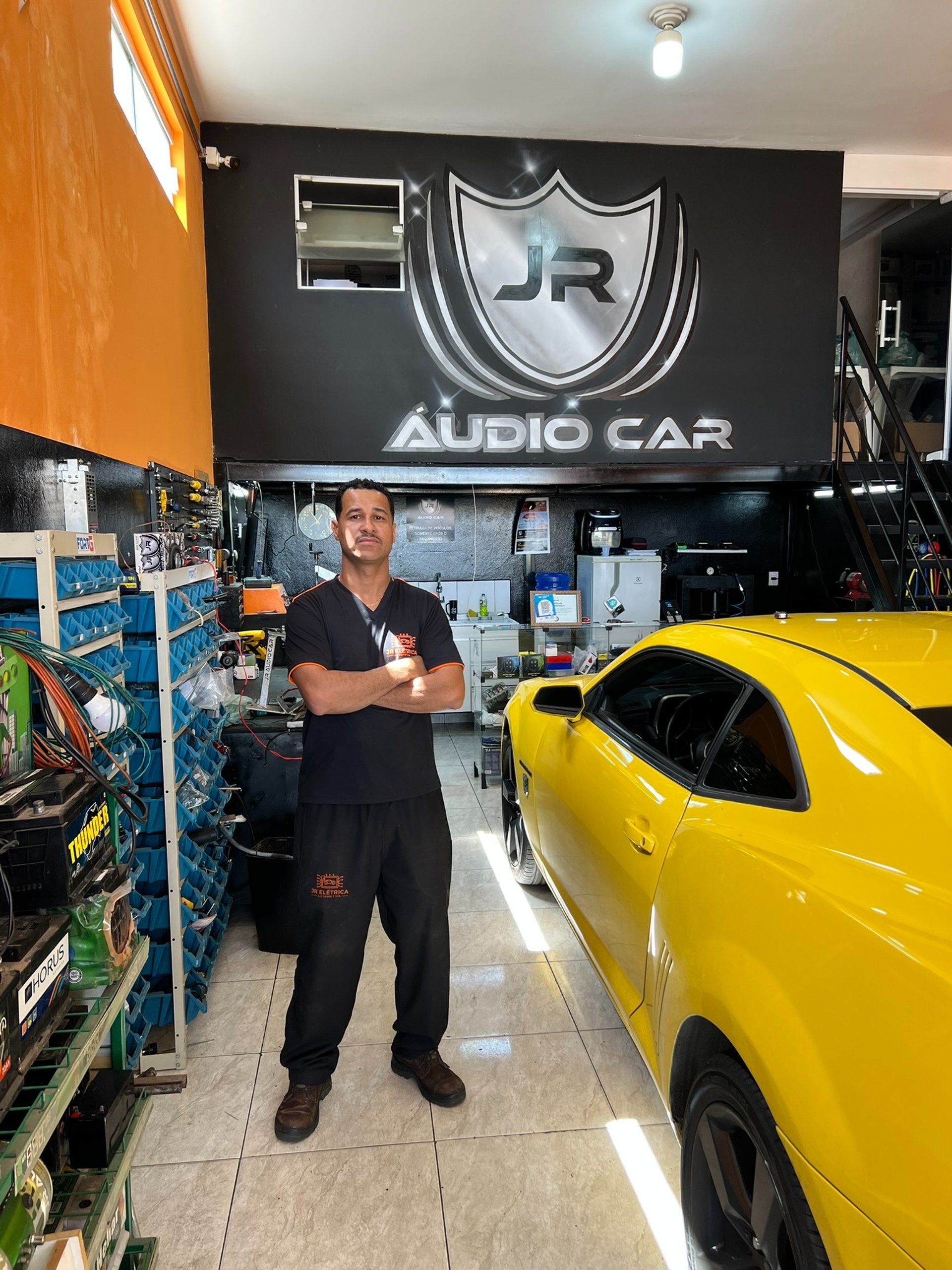 black and brown leather padded tub sofa