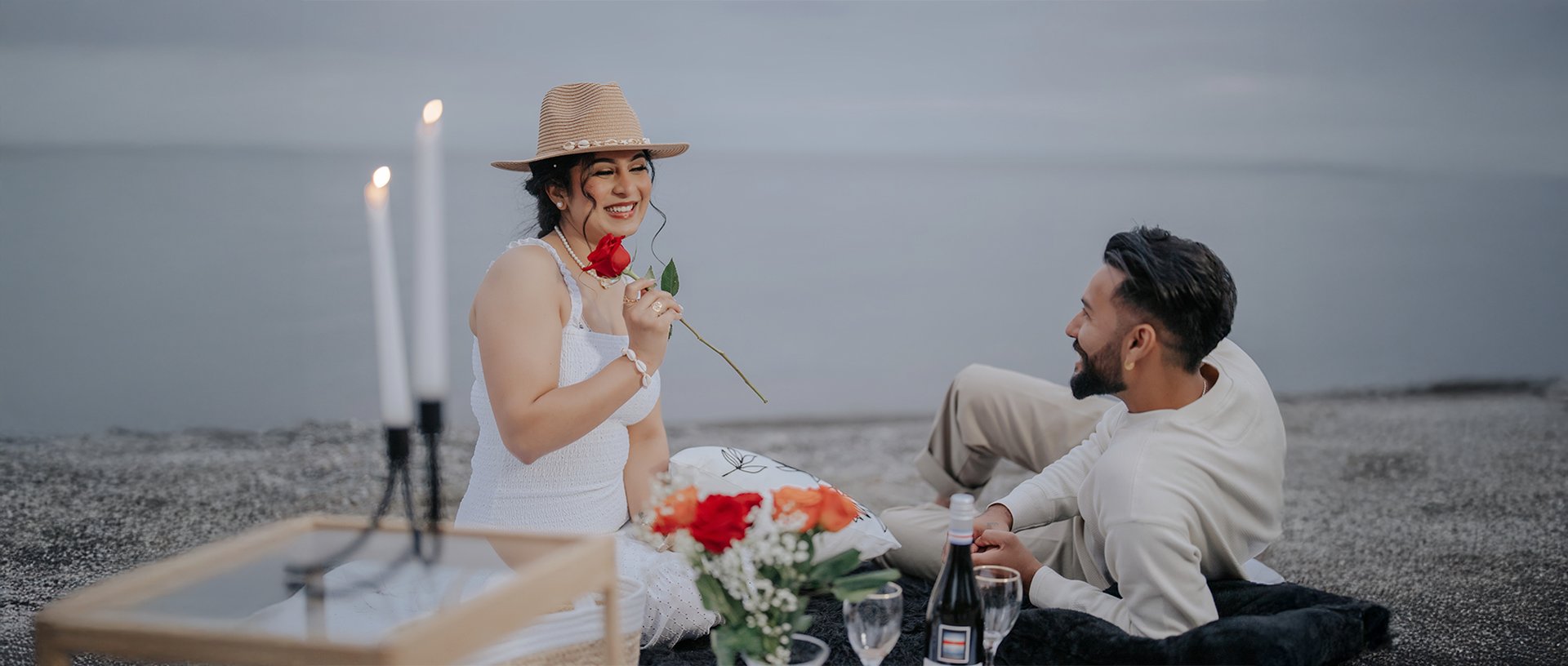 black and white bed linen