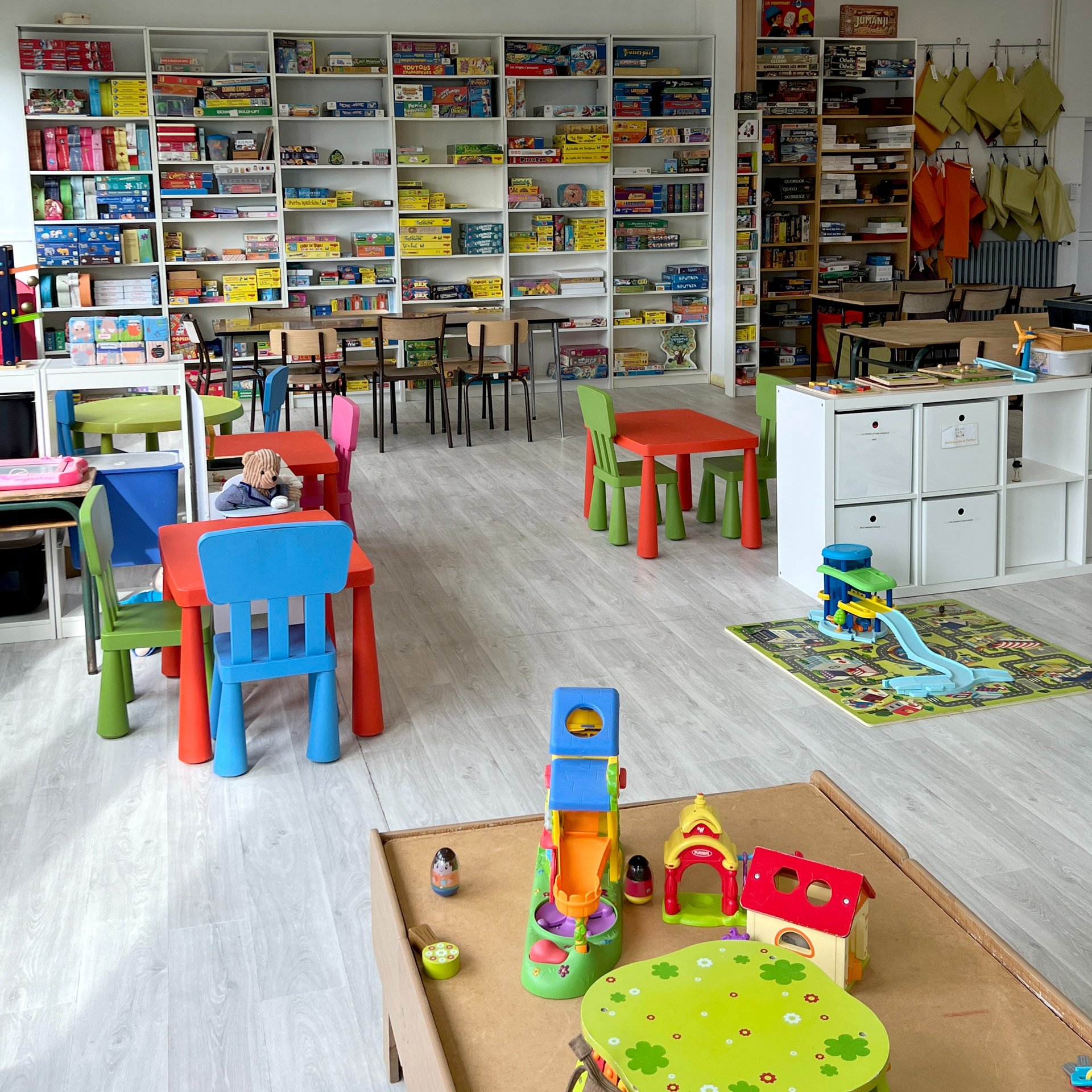 an abstract photo of a curved building with a blue sky in the background