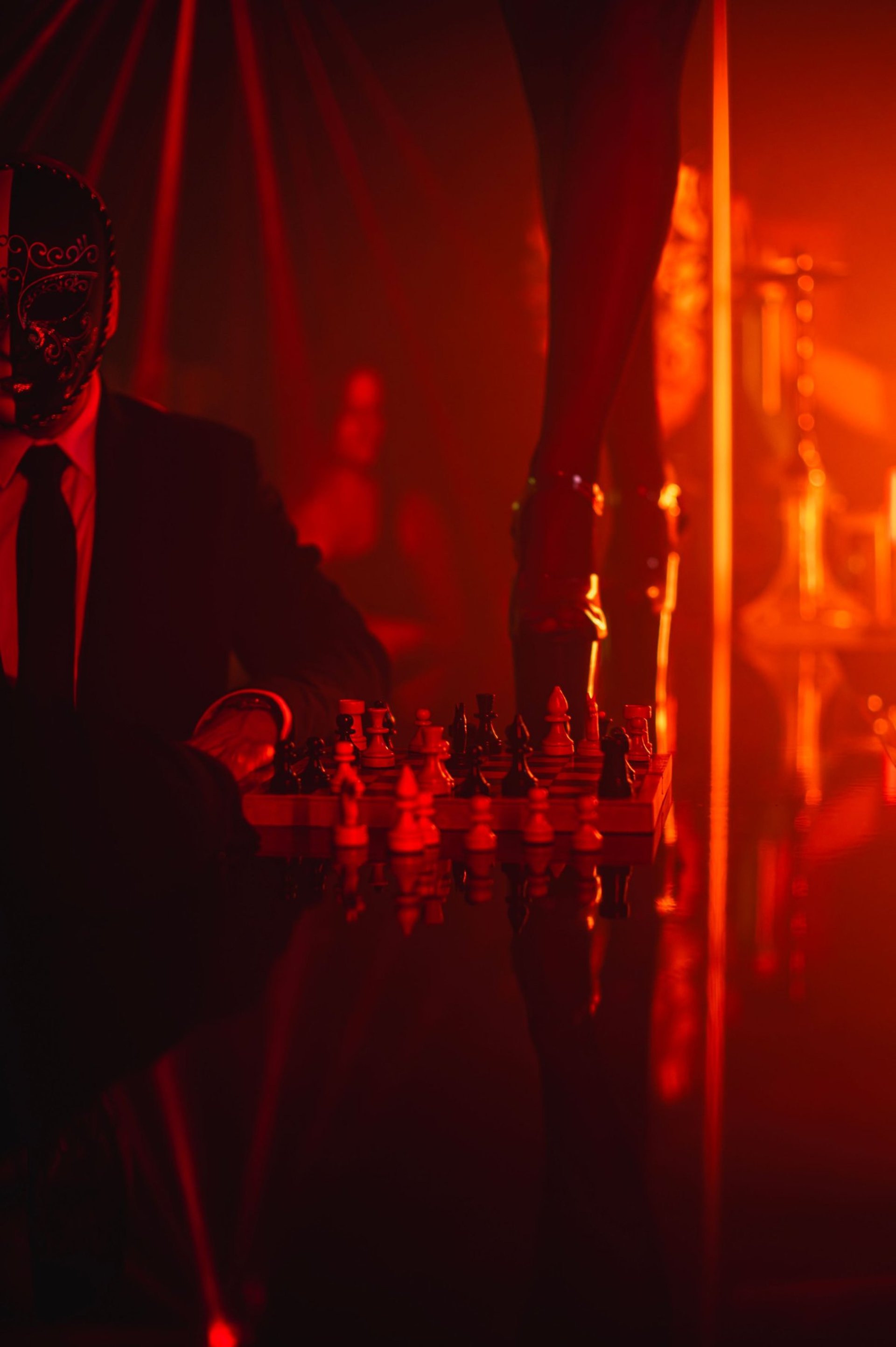 black and white bed linen