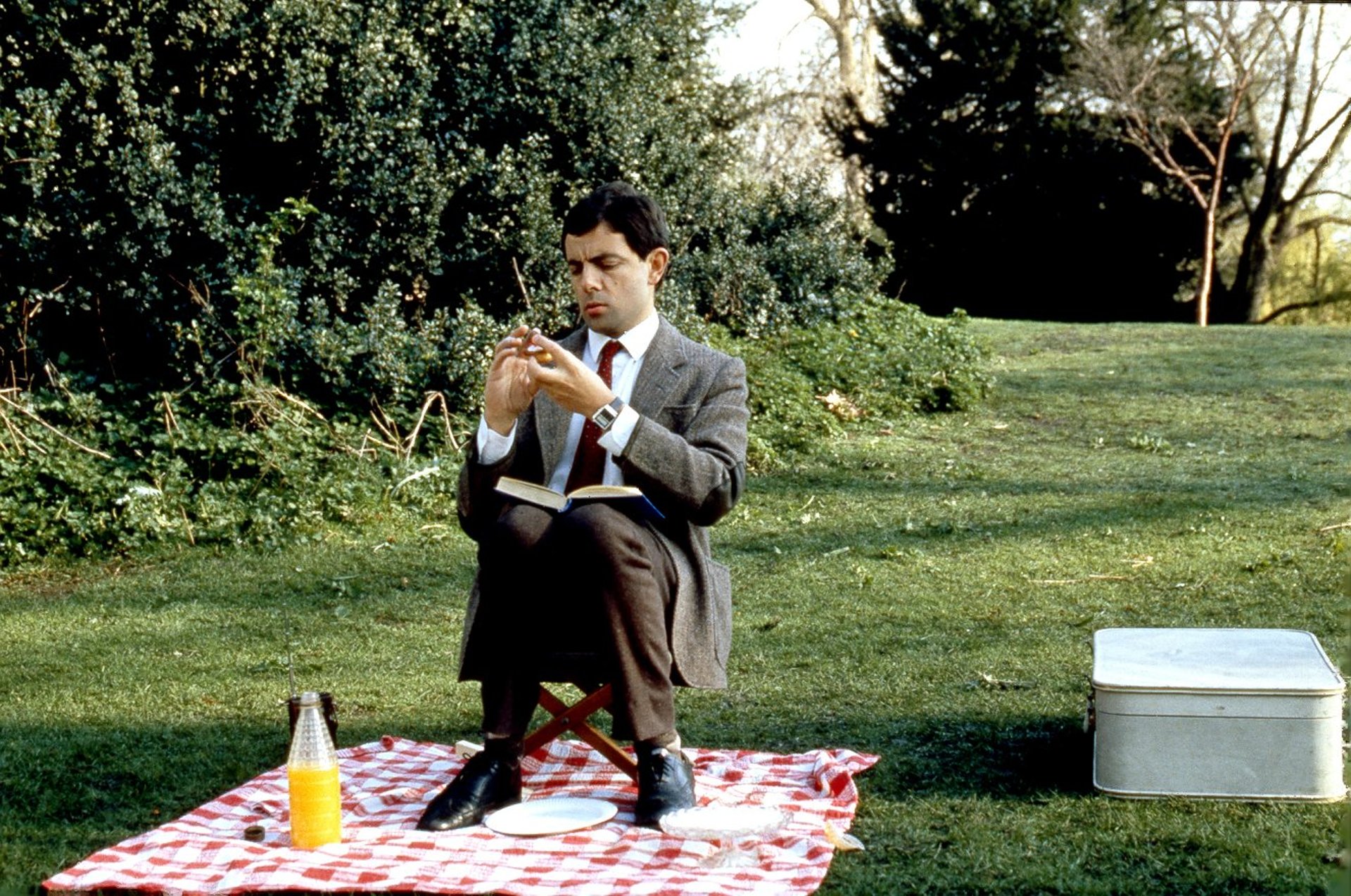 black blue and yellow textile