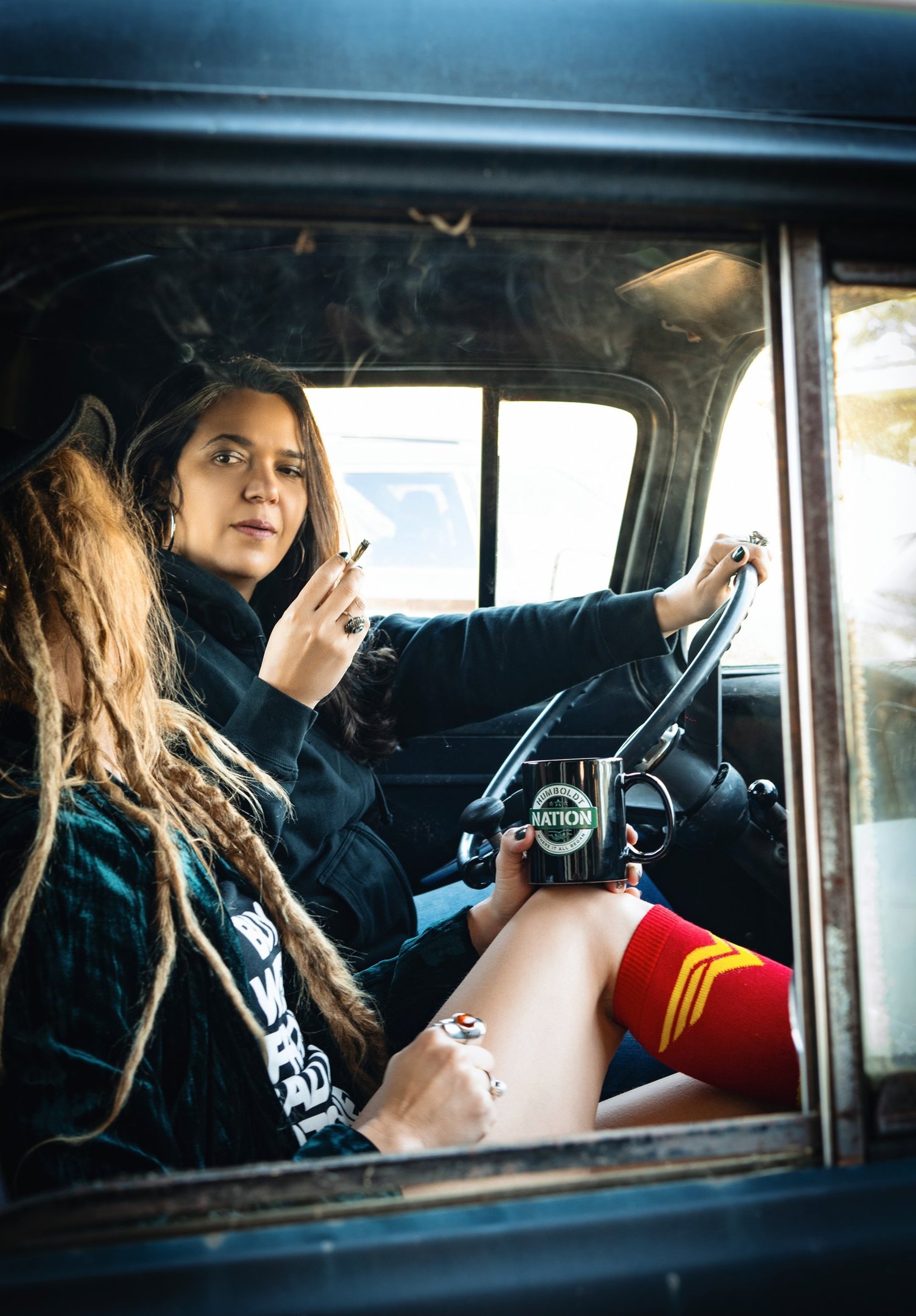 black and white bed linen