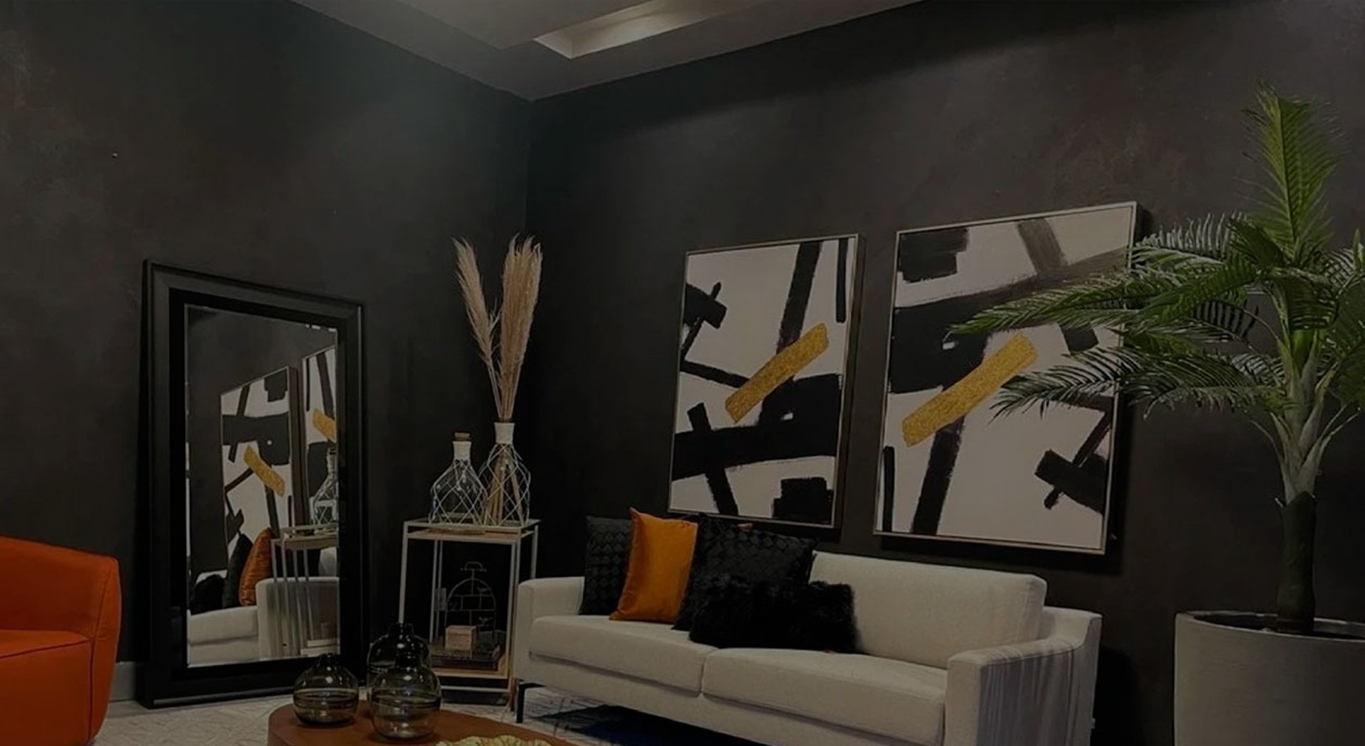 black and white bed linen