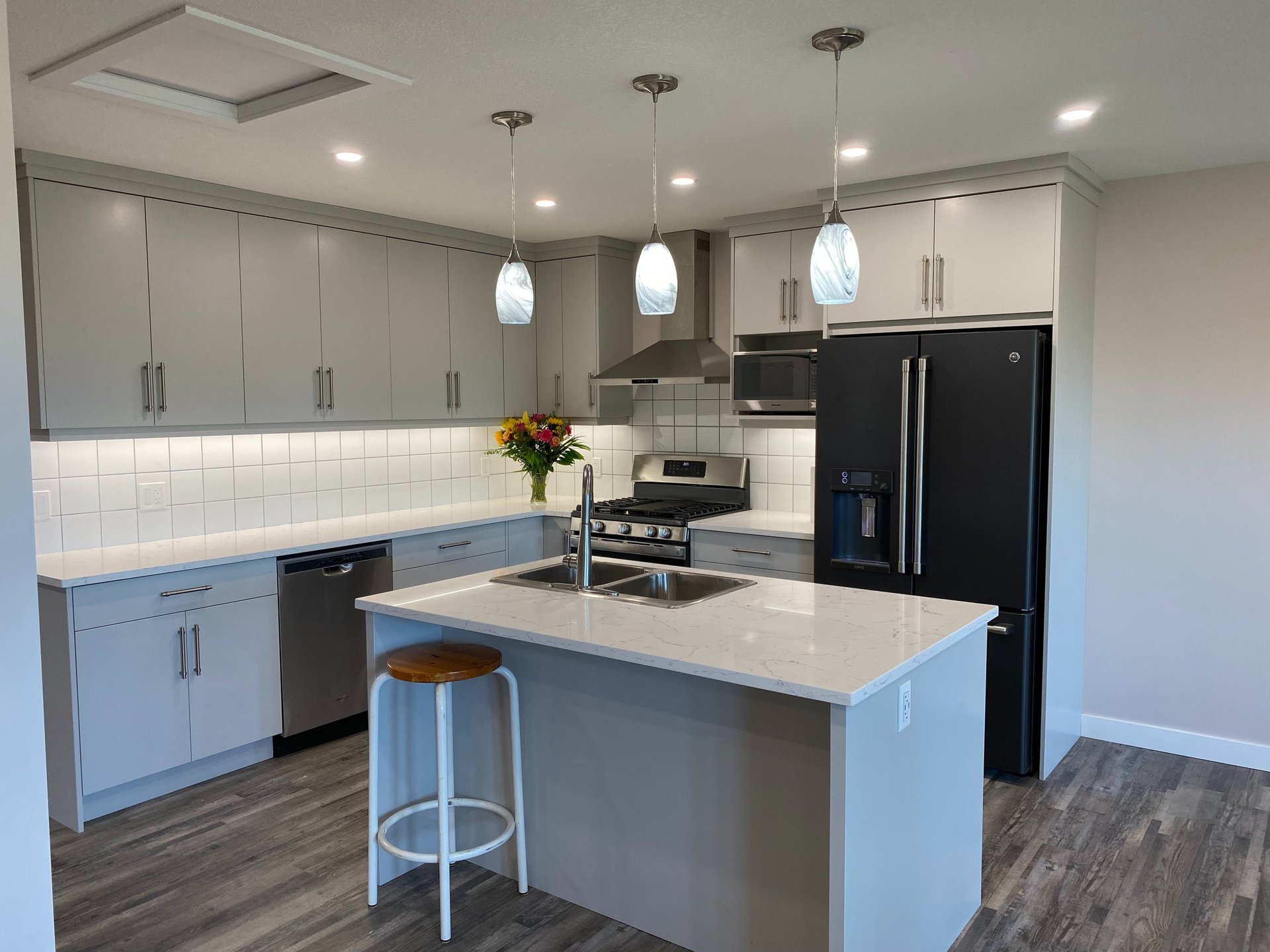 white bathtub with shower curtain