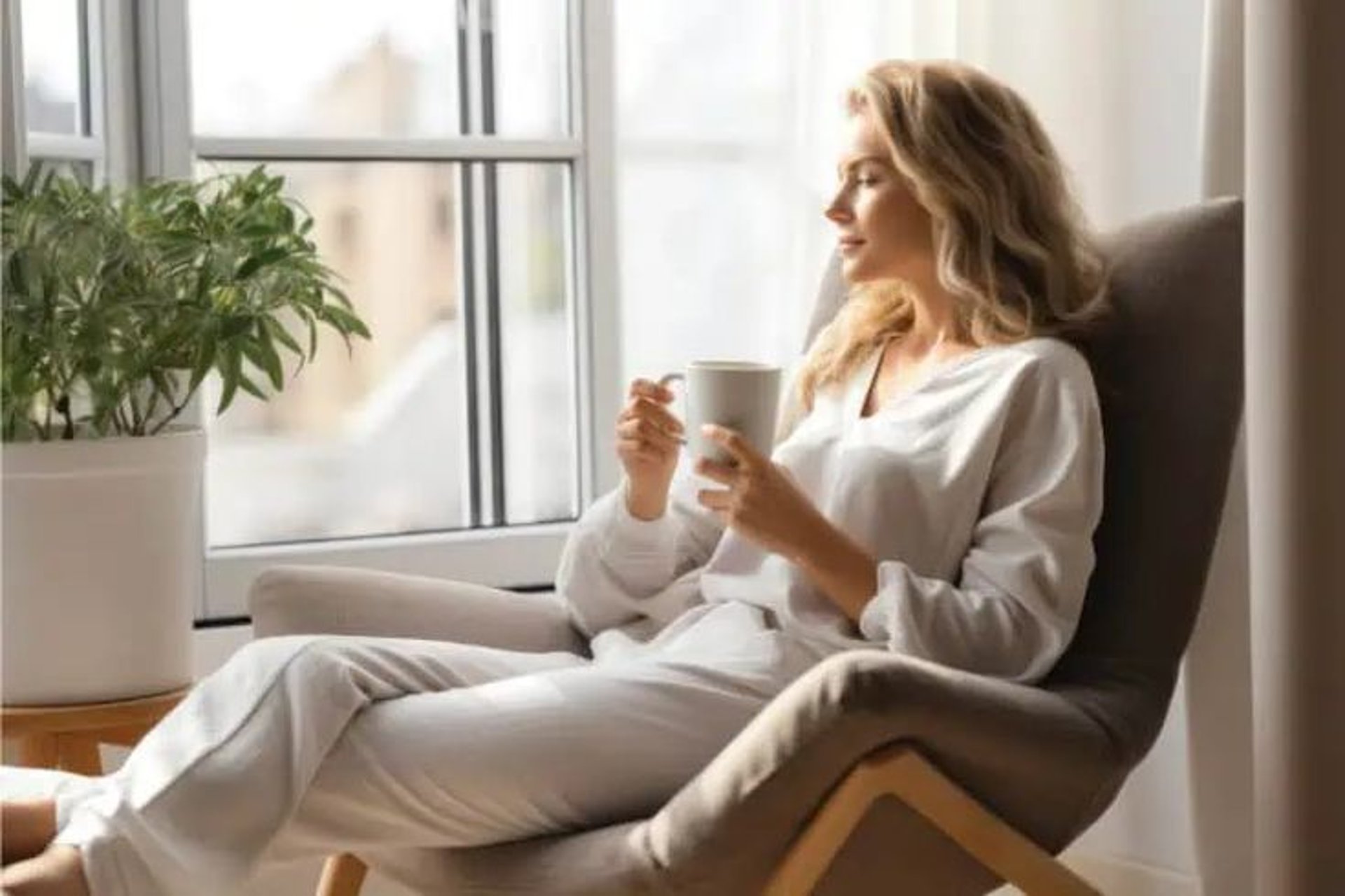 black and brown leather padded tub sofa