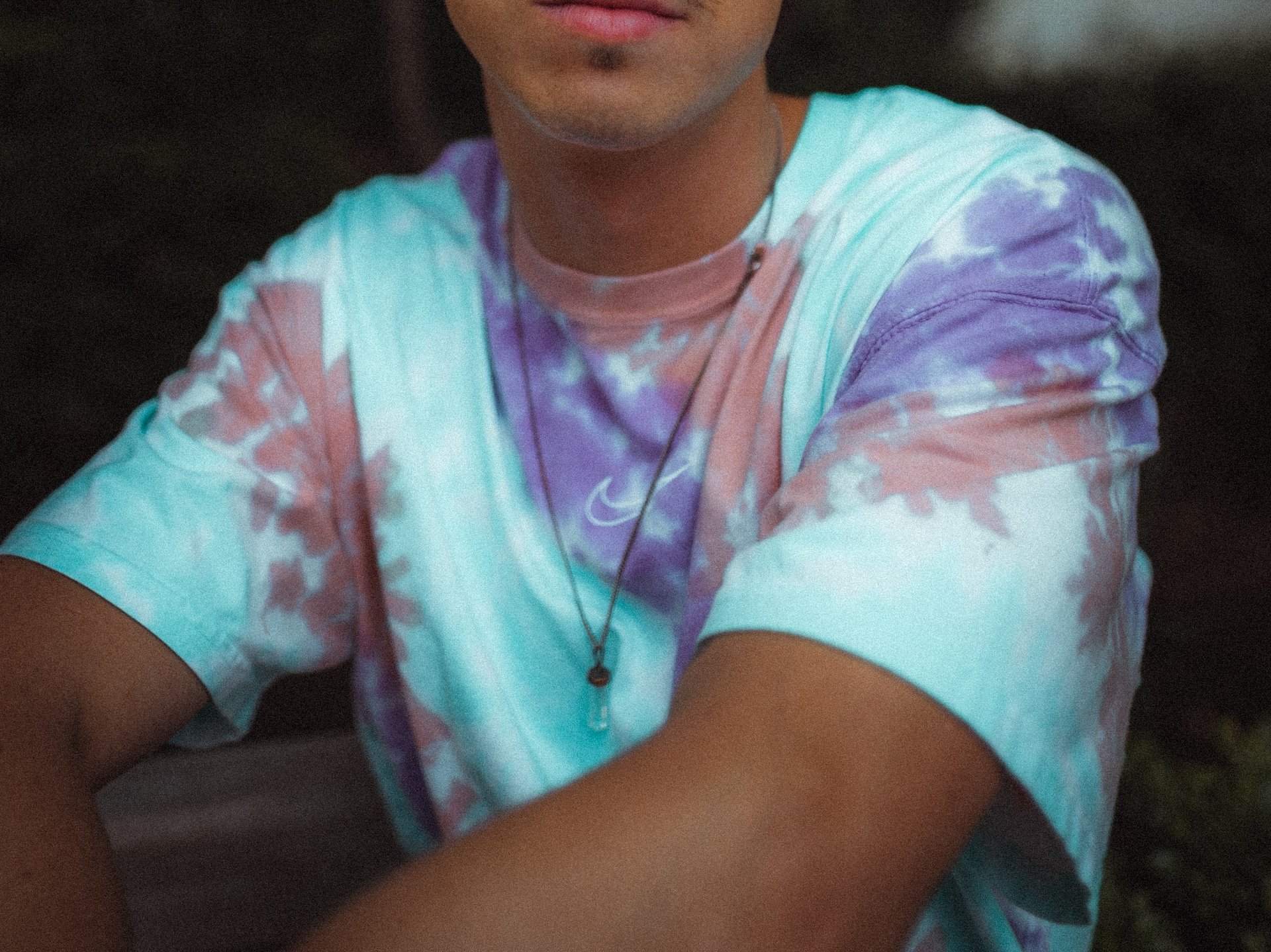 gray computer monitor