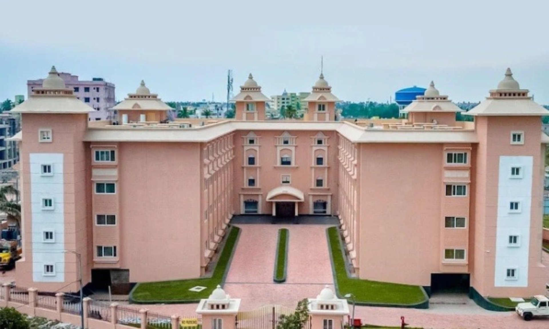 black and brown leather padded tub sofa