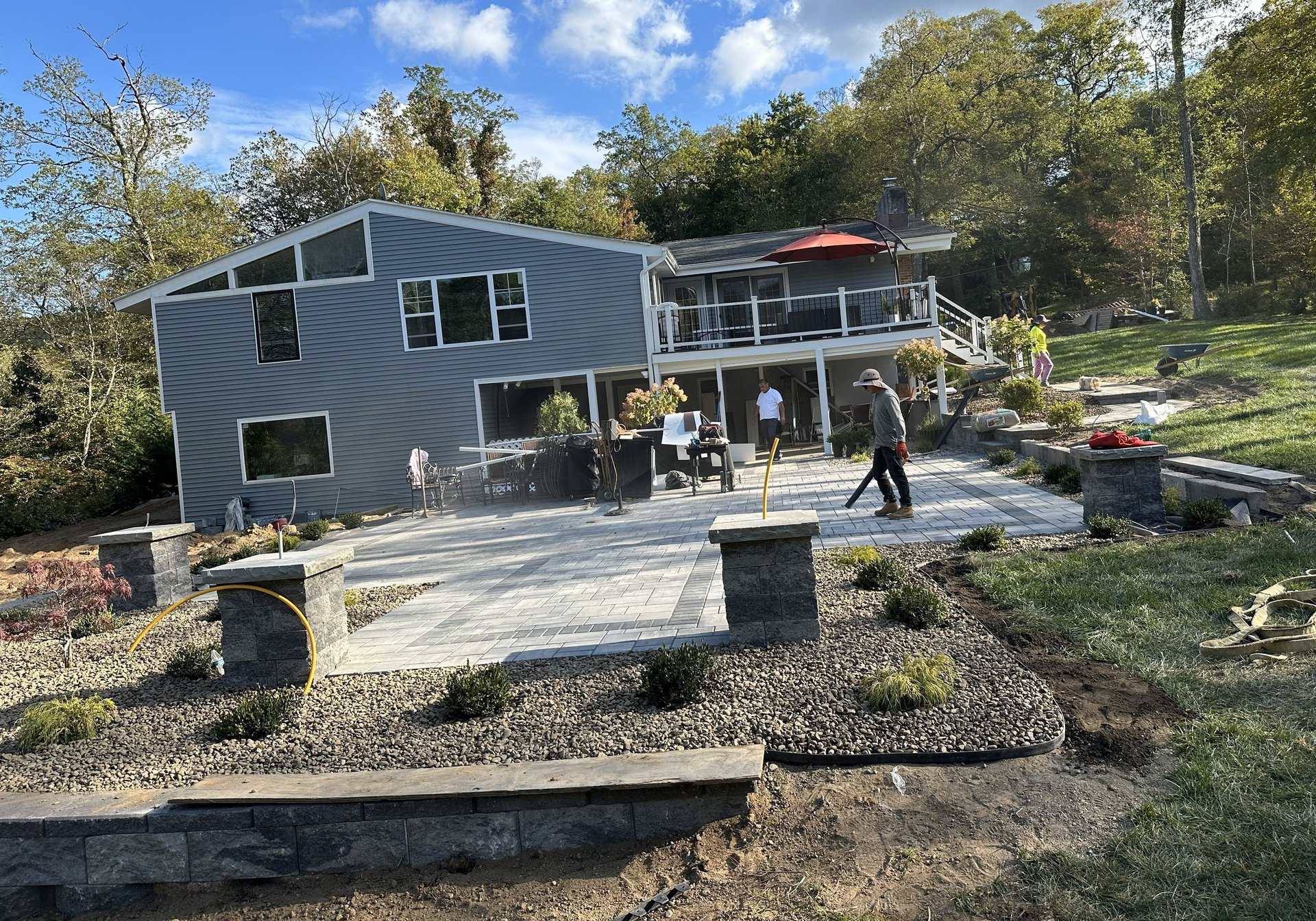 black and white bed linen