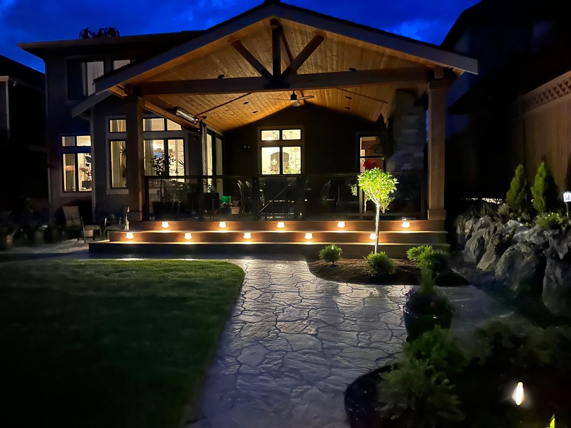 black and brown leather padded tub sofa