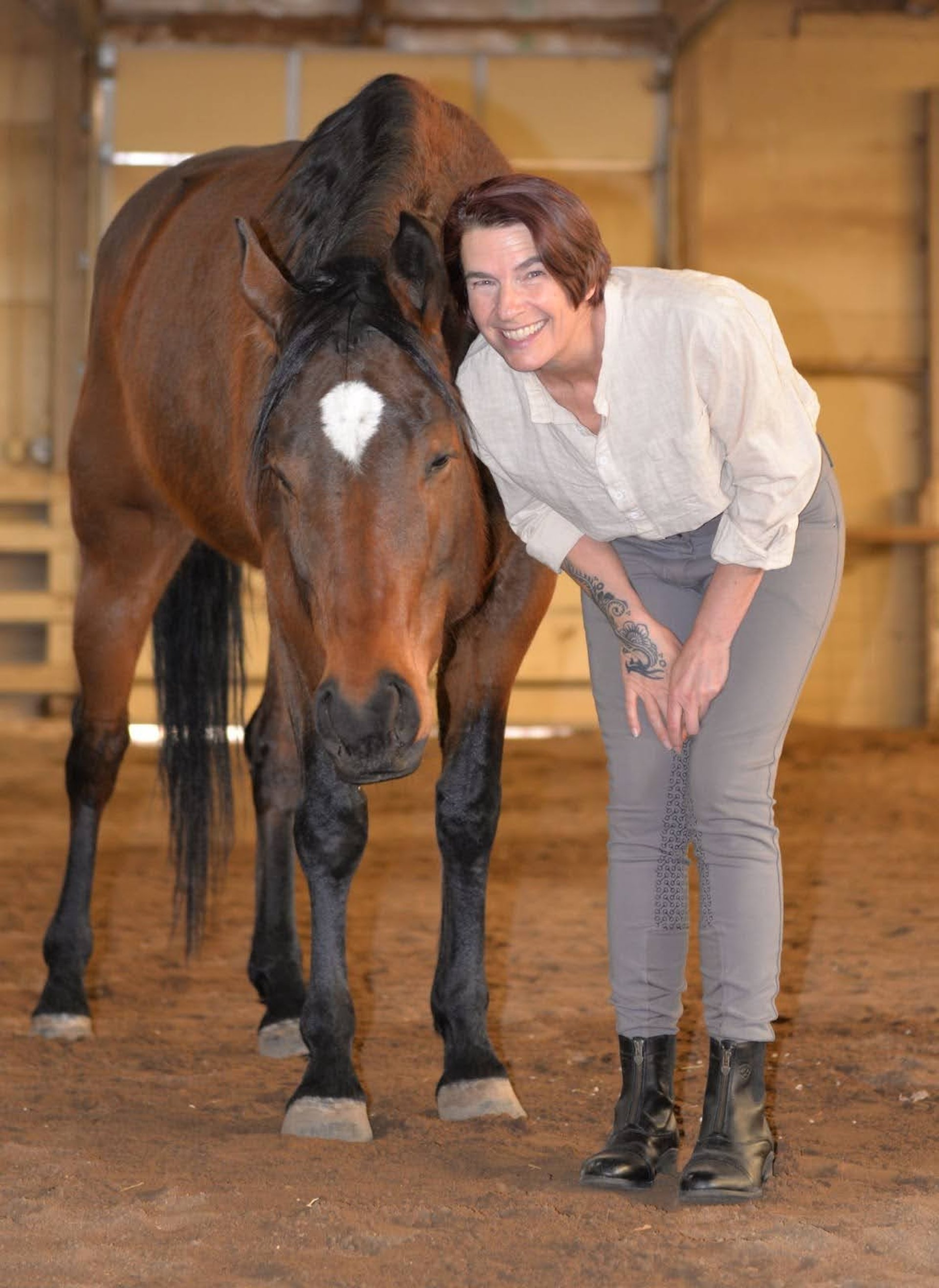 black and white bed linen