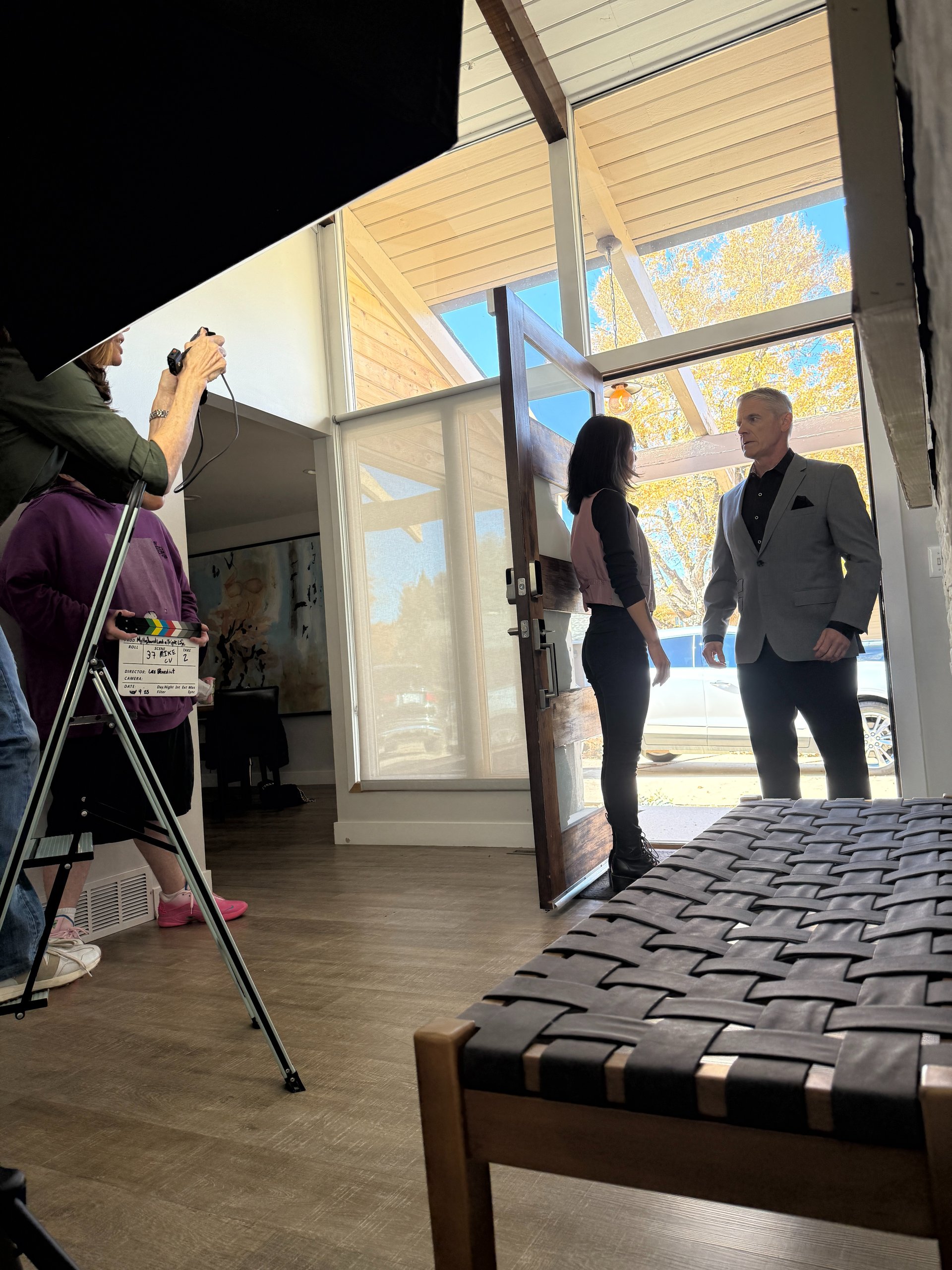 black and white bed linen