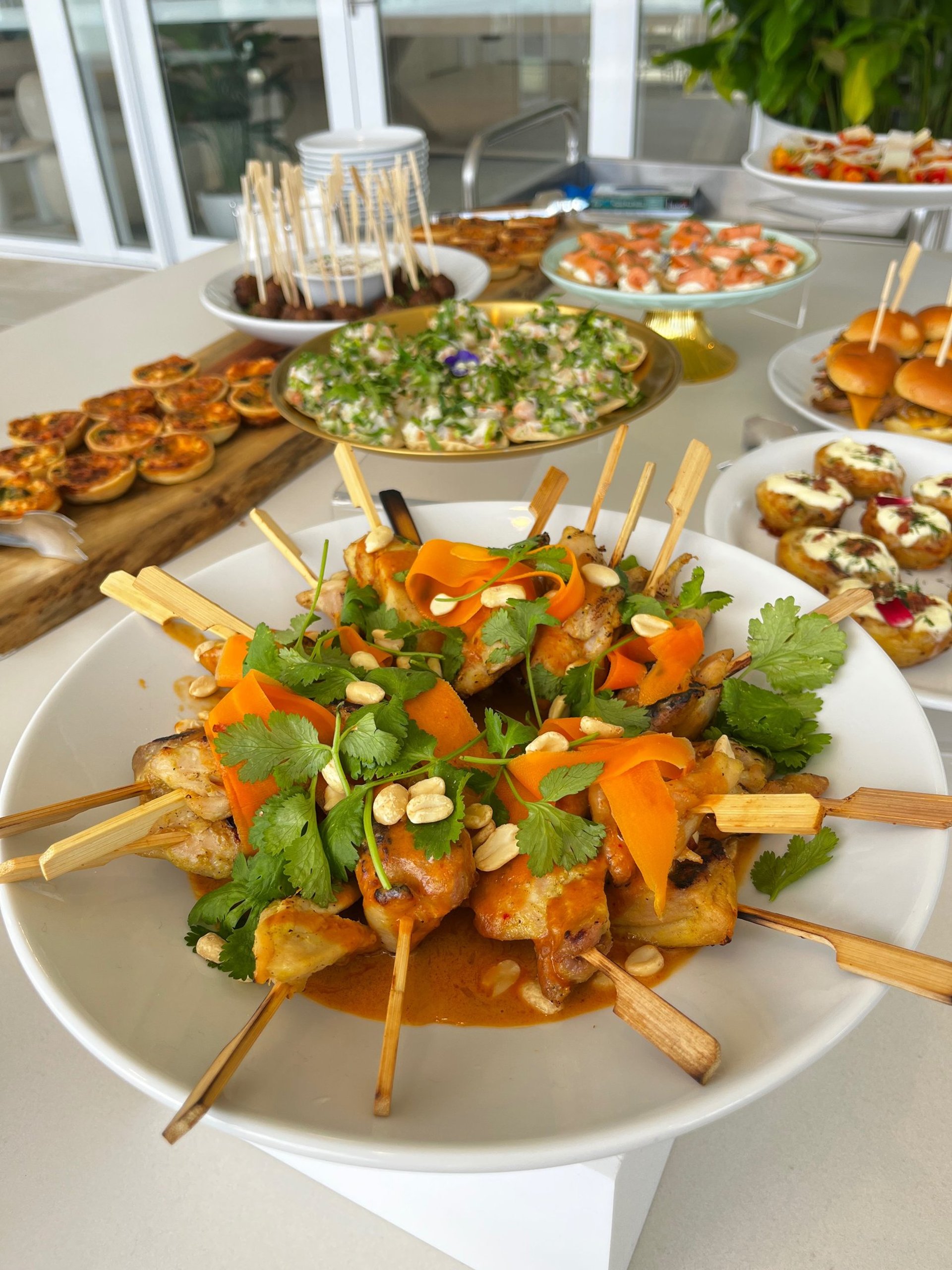 black and brown leather padded tub sofa