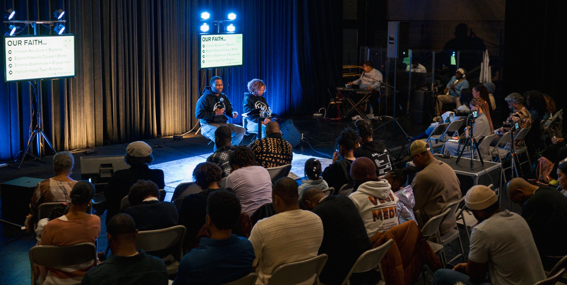 black cake with green light