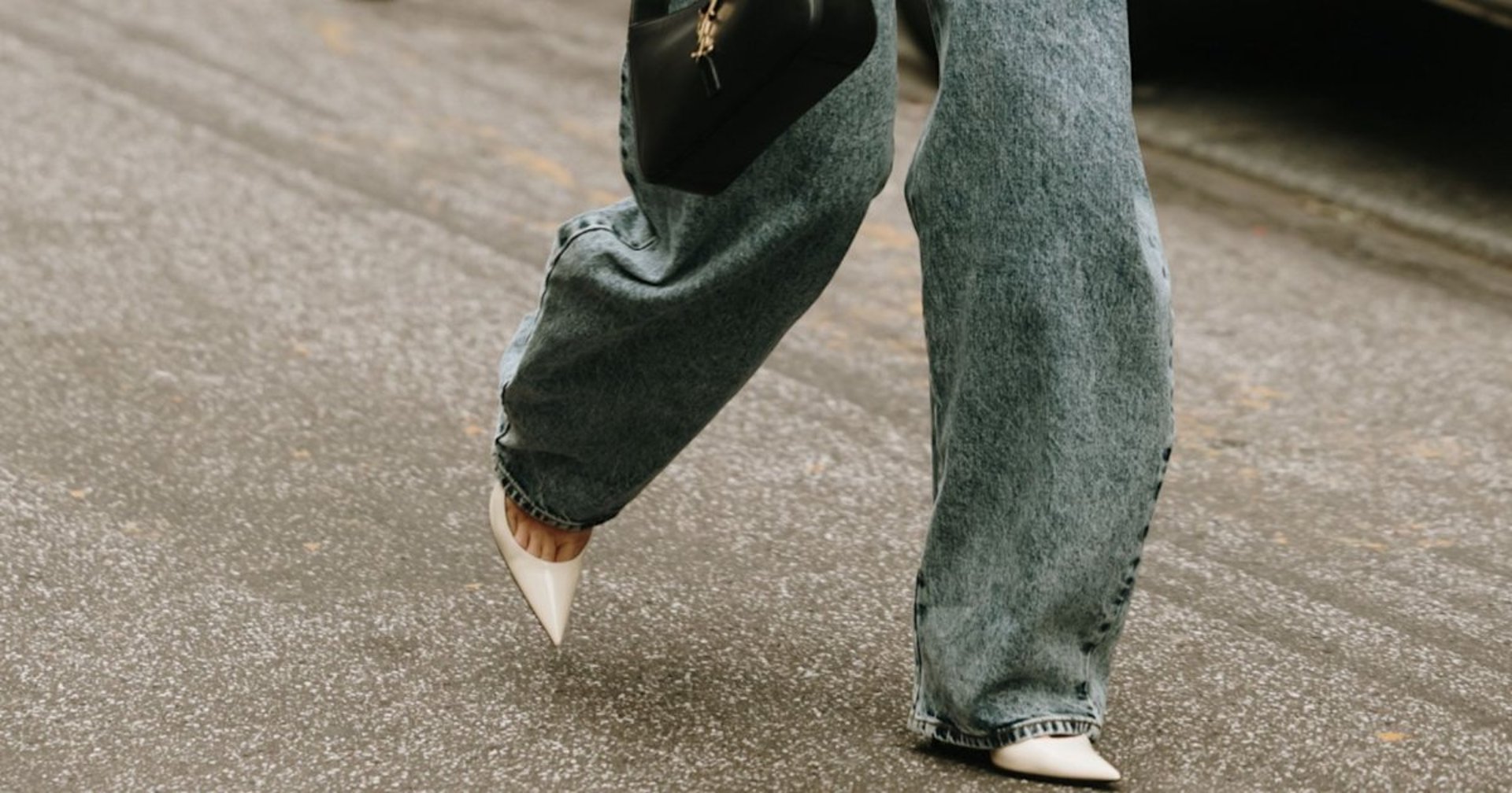 black and brown leather padded tub sofa