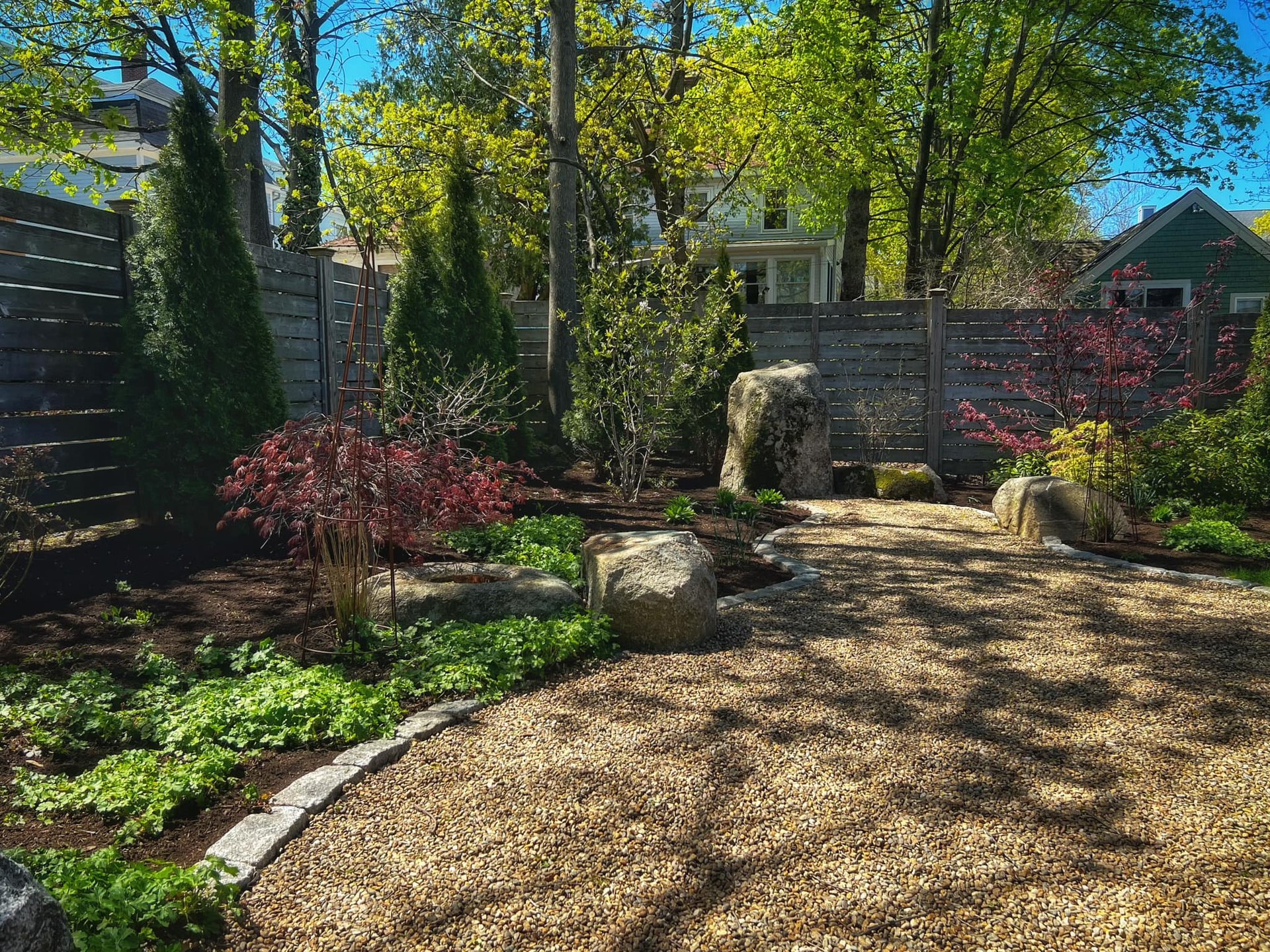 black and white bed linen