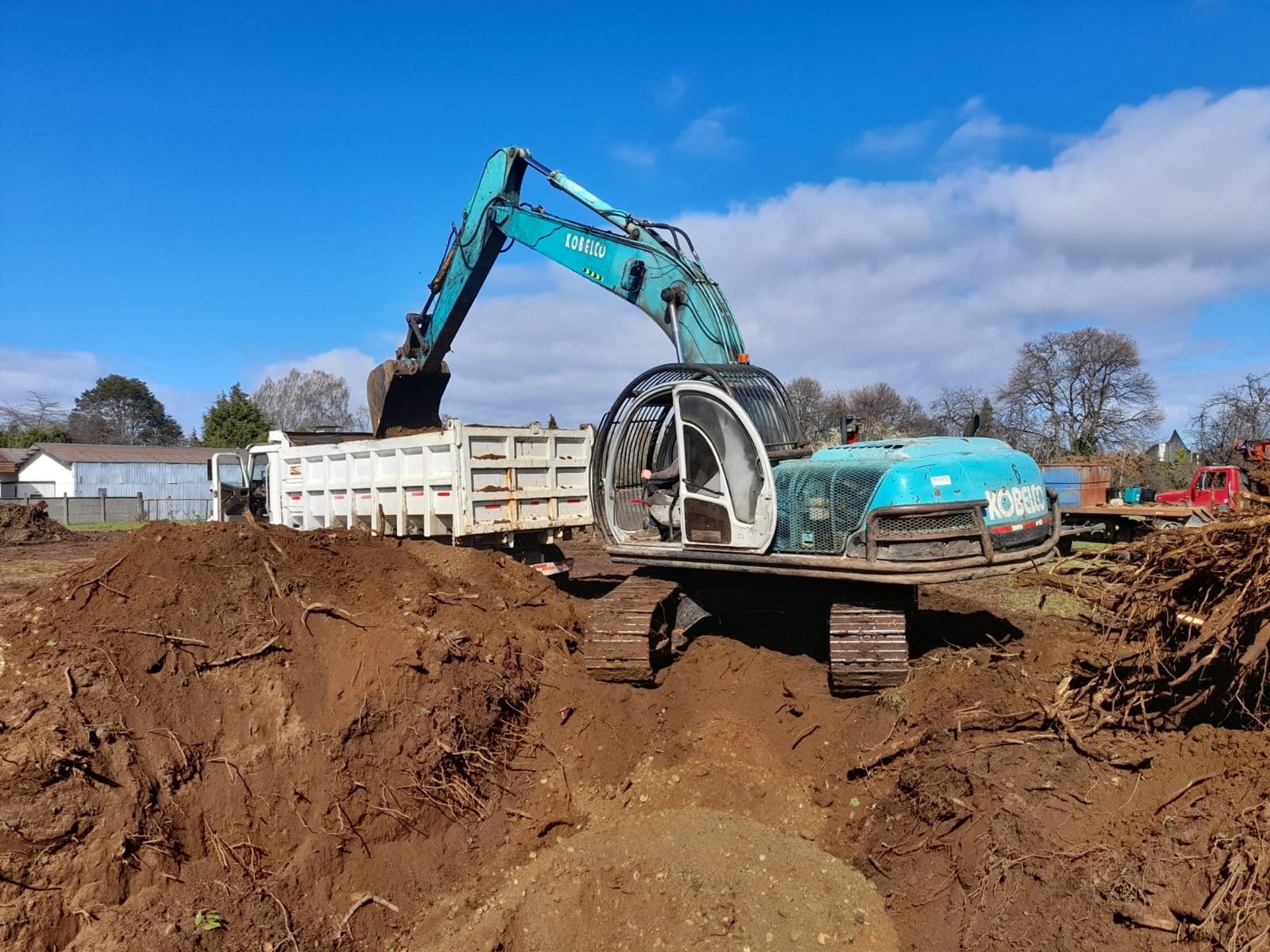 black and brown leather padded tub sofa