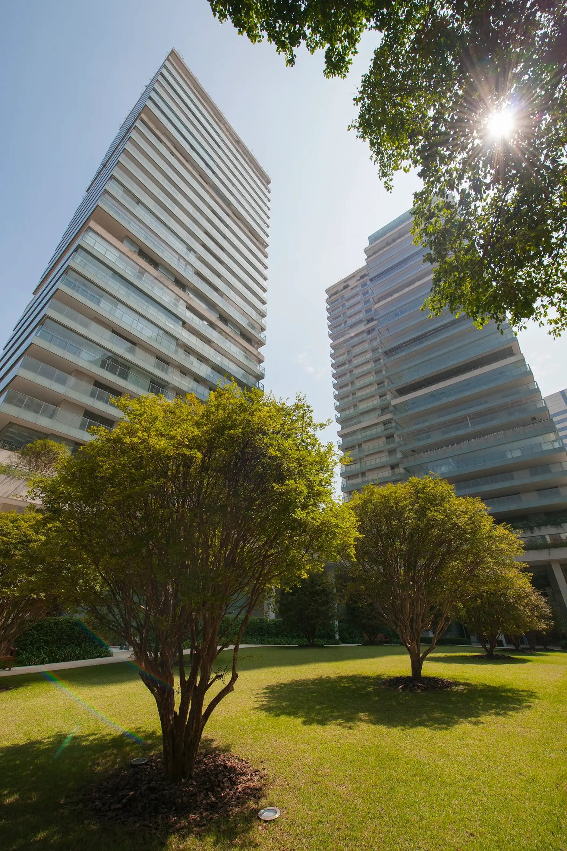 black and brown leather padded tub sofa