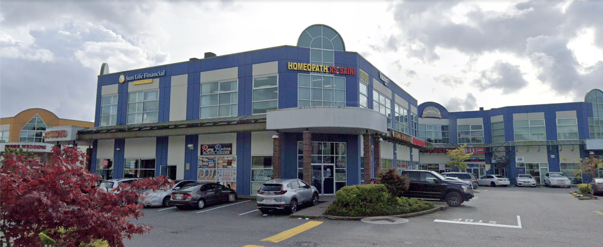 mountain range under blue sky