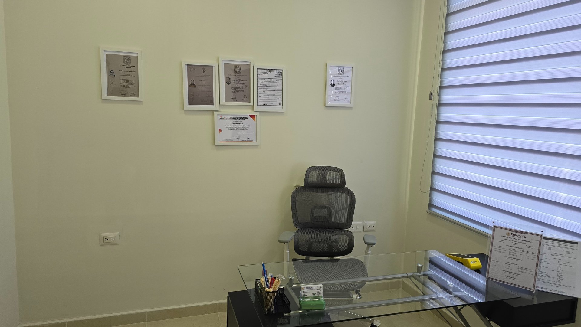 black and brown leather padded tub sofa