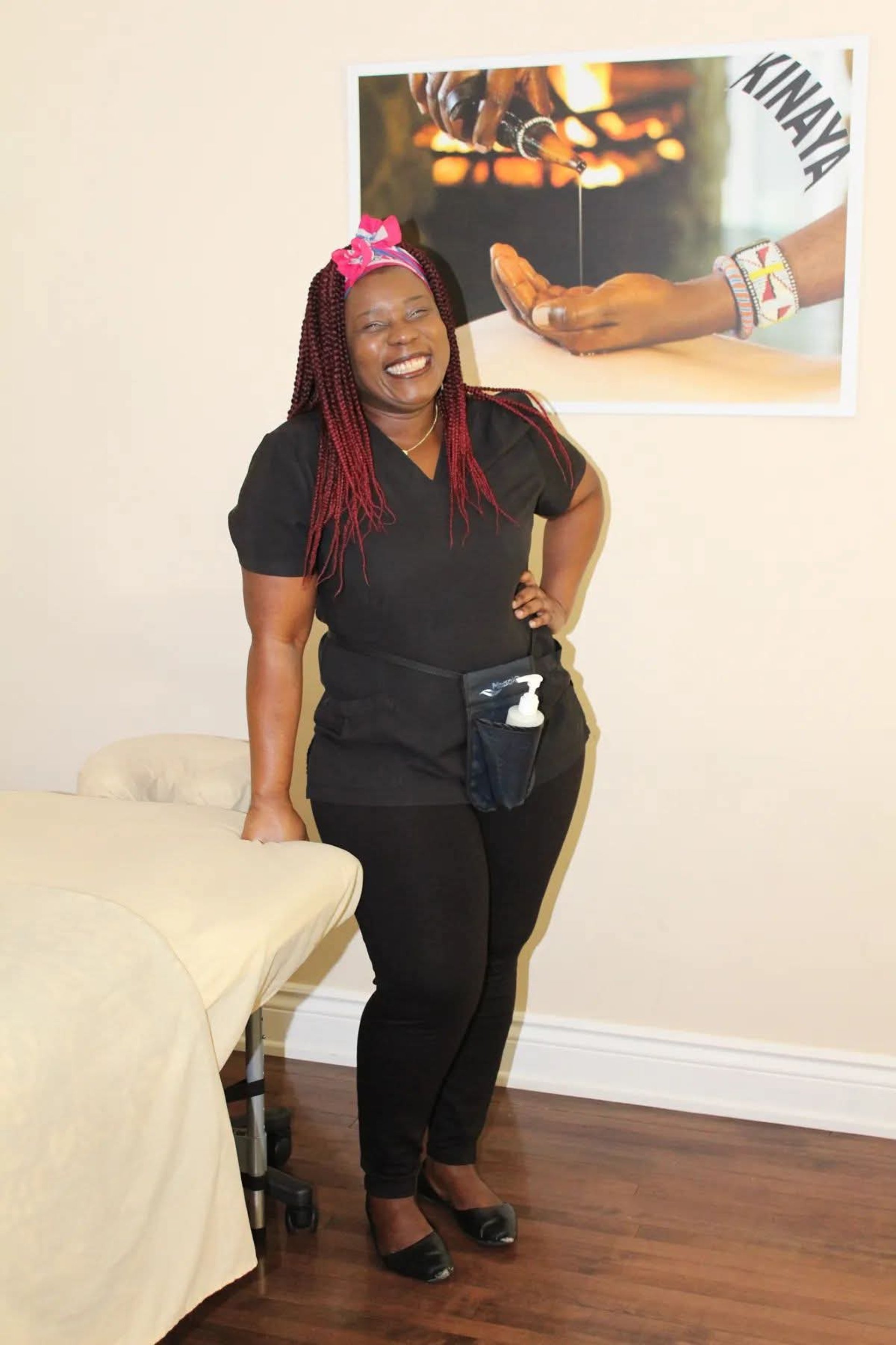 black and white bed linen