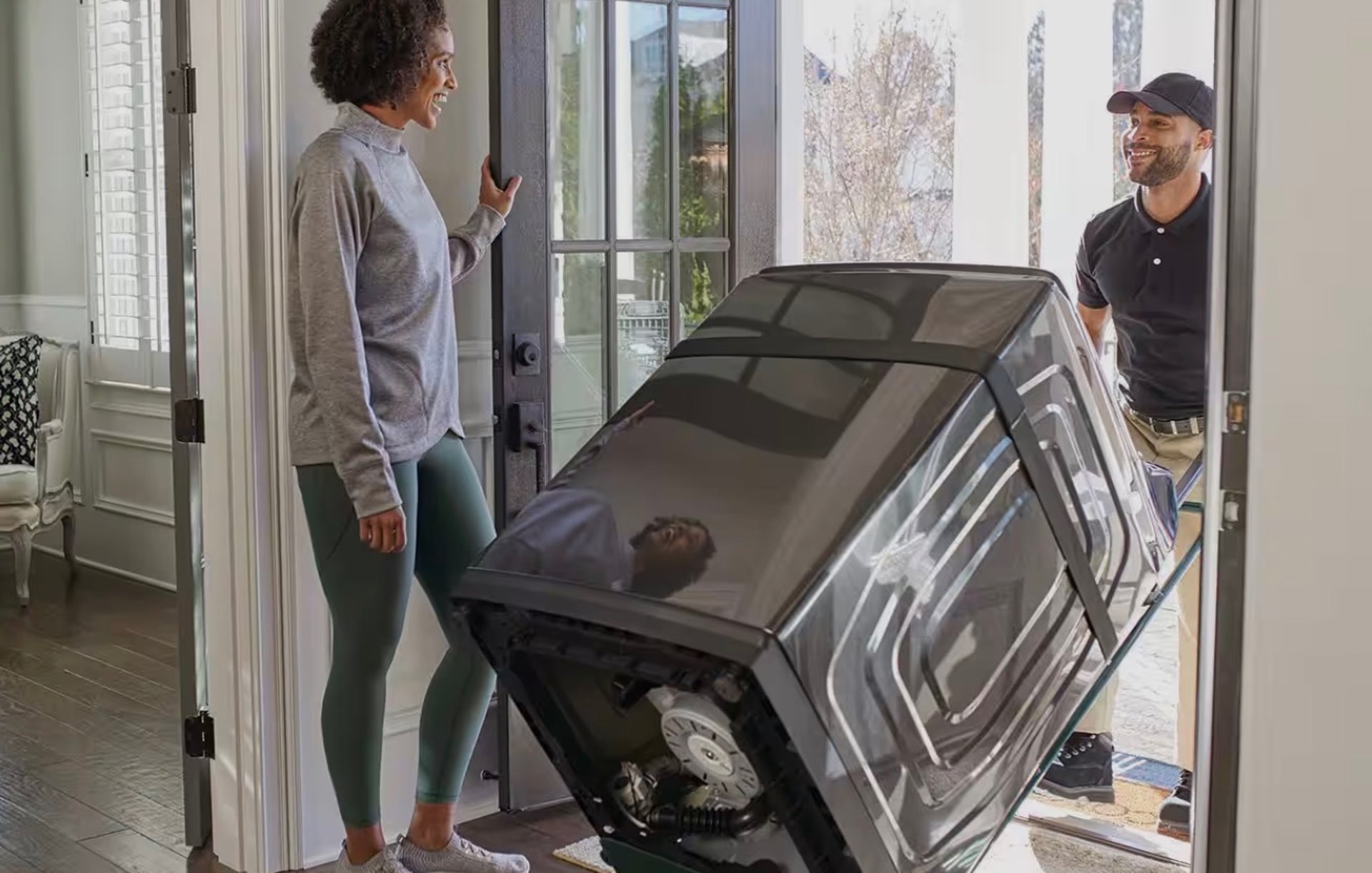 black and white bed linen