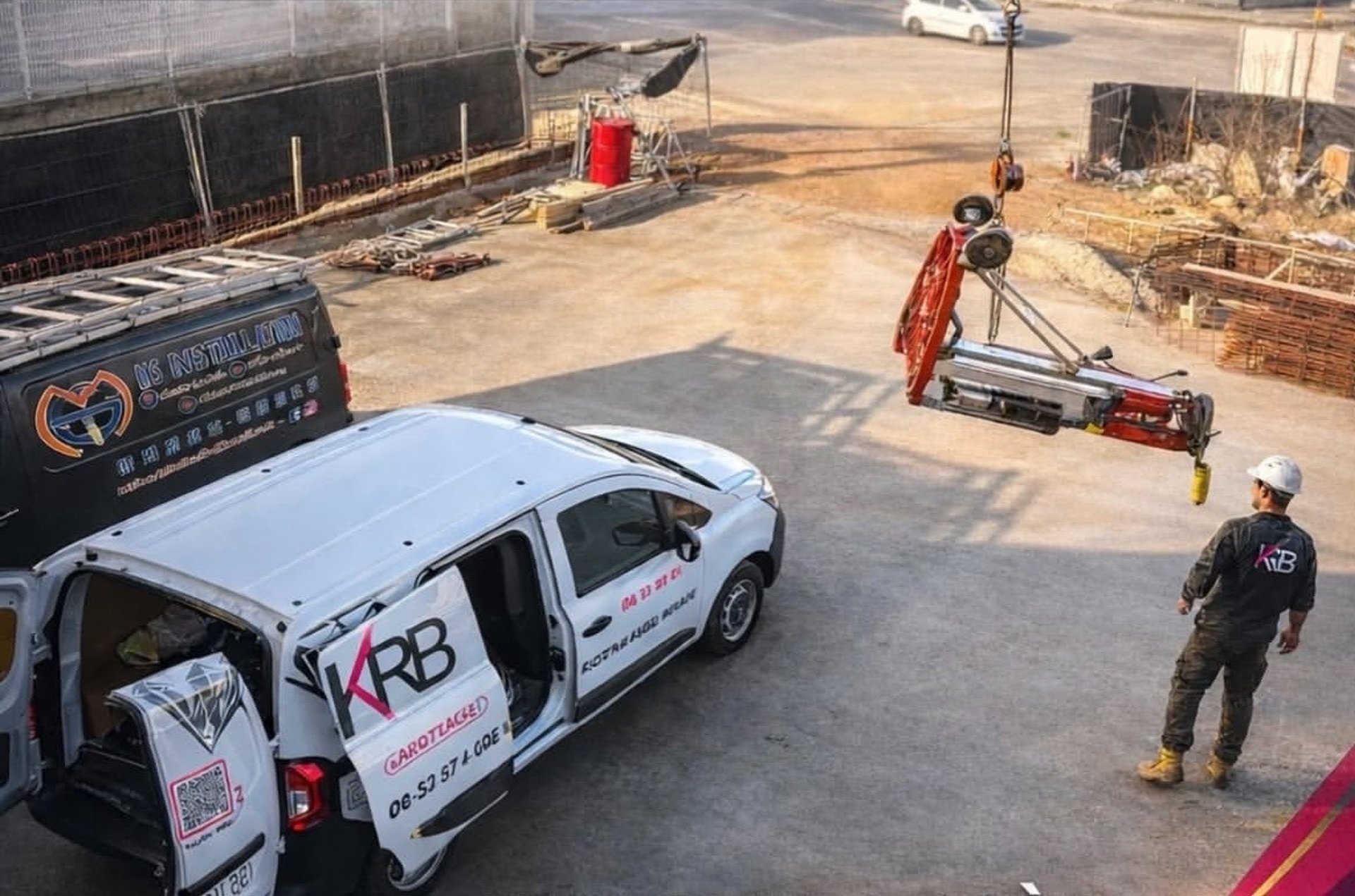 black and white bed linen