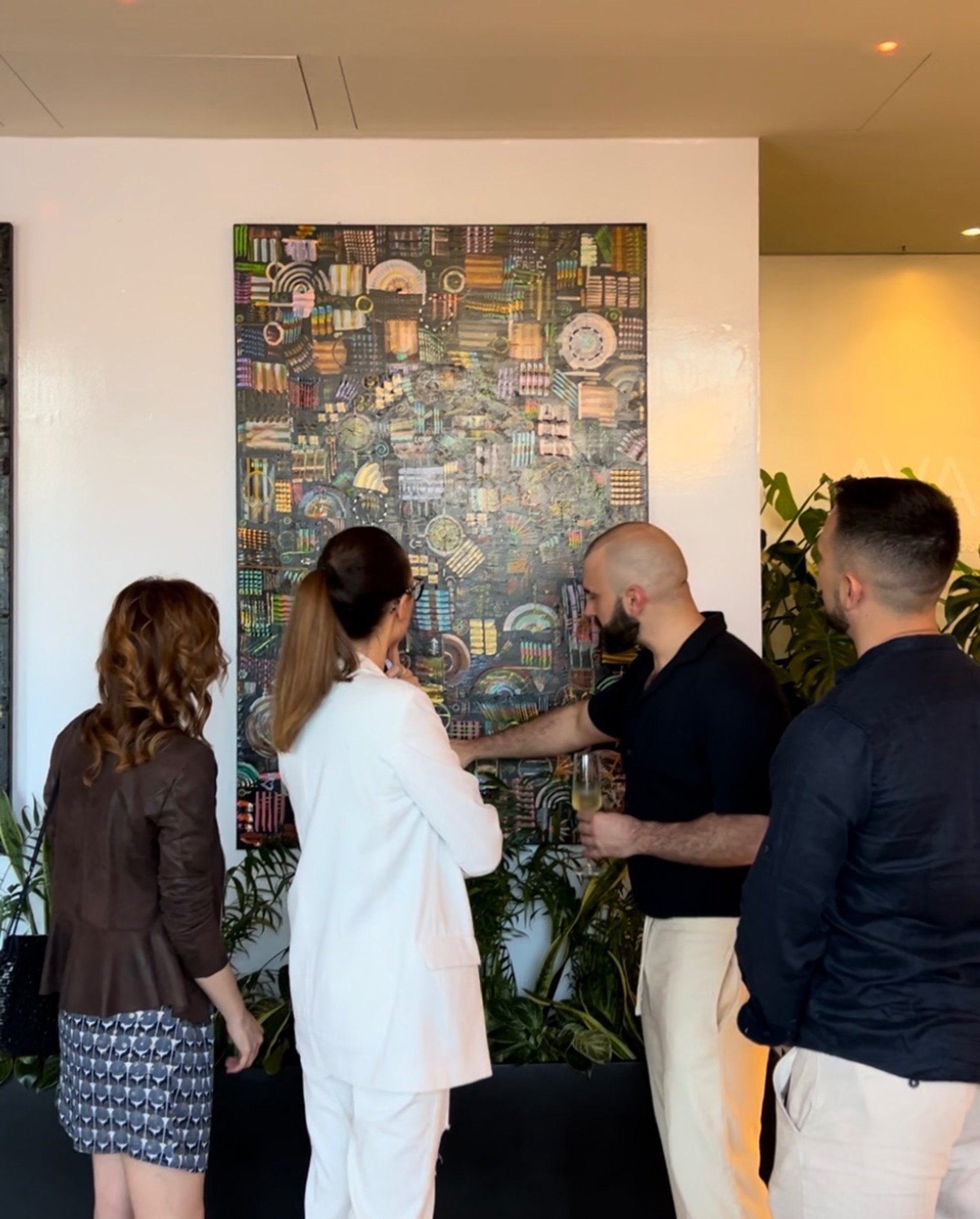 black and white bed linen