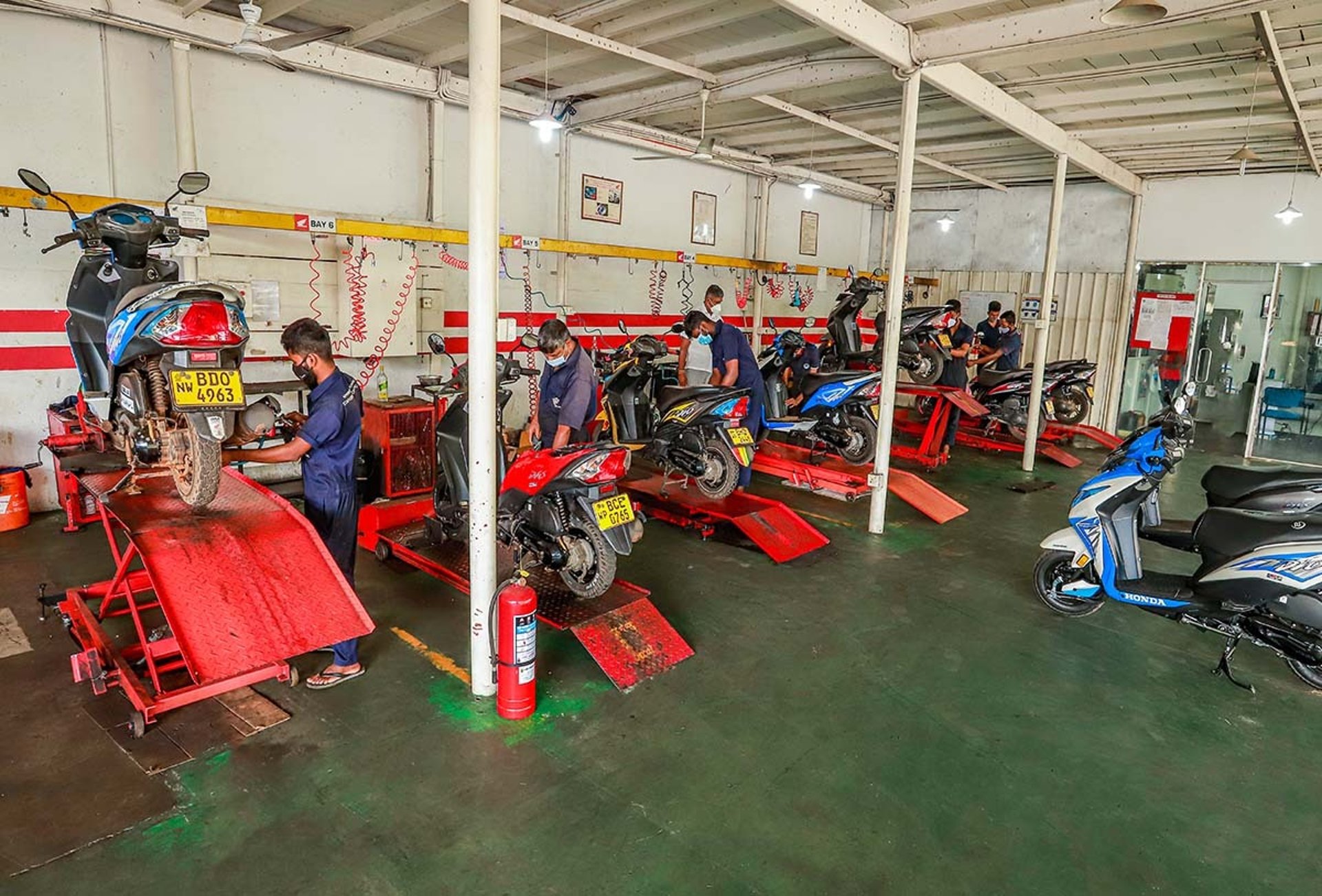 A motorcycle parked in front of a building