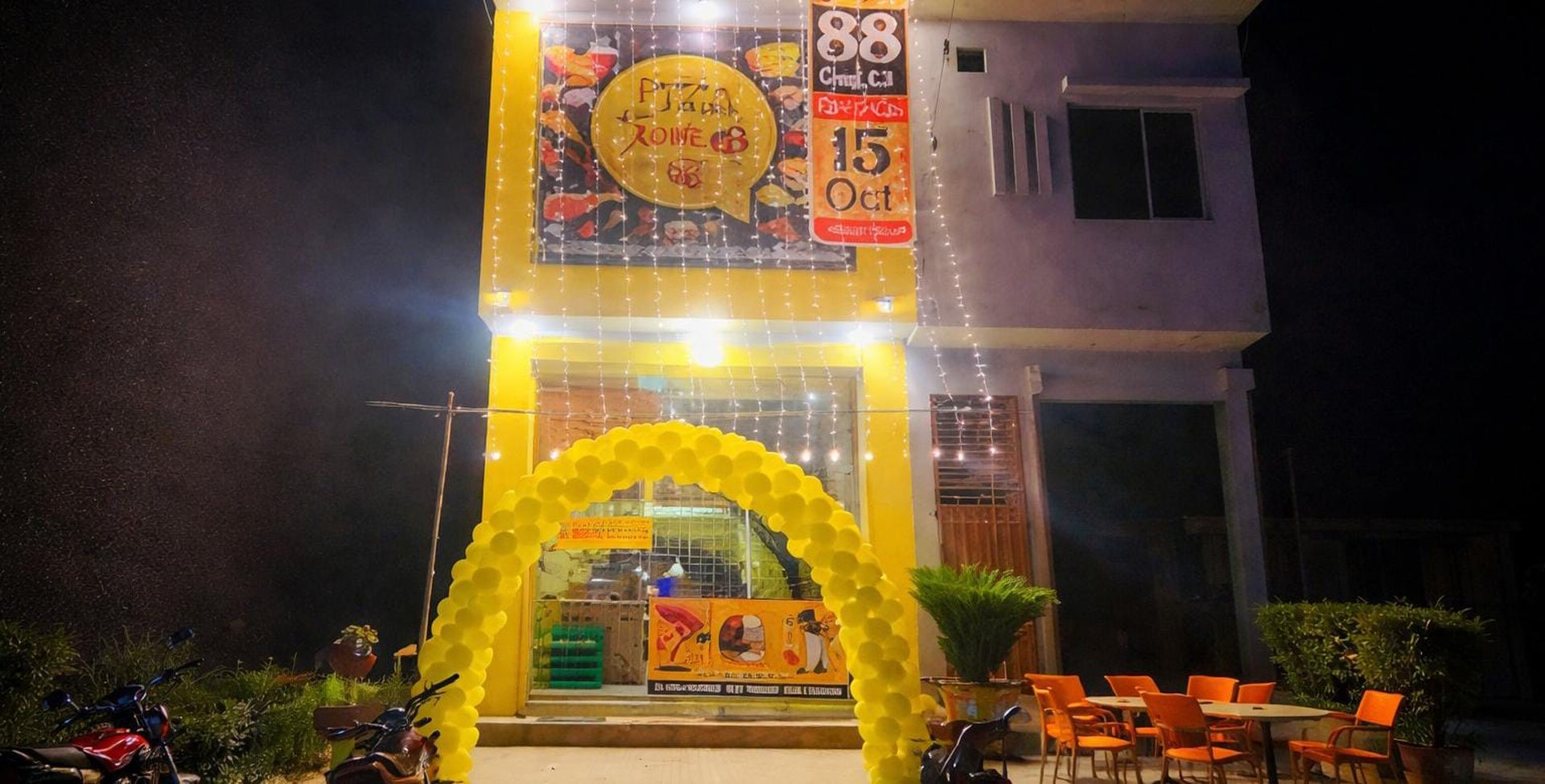 black and white bed linen