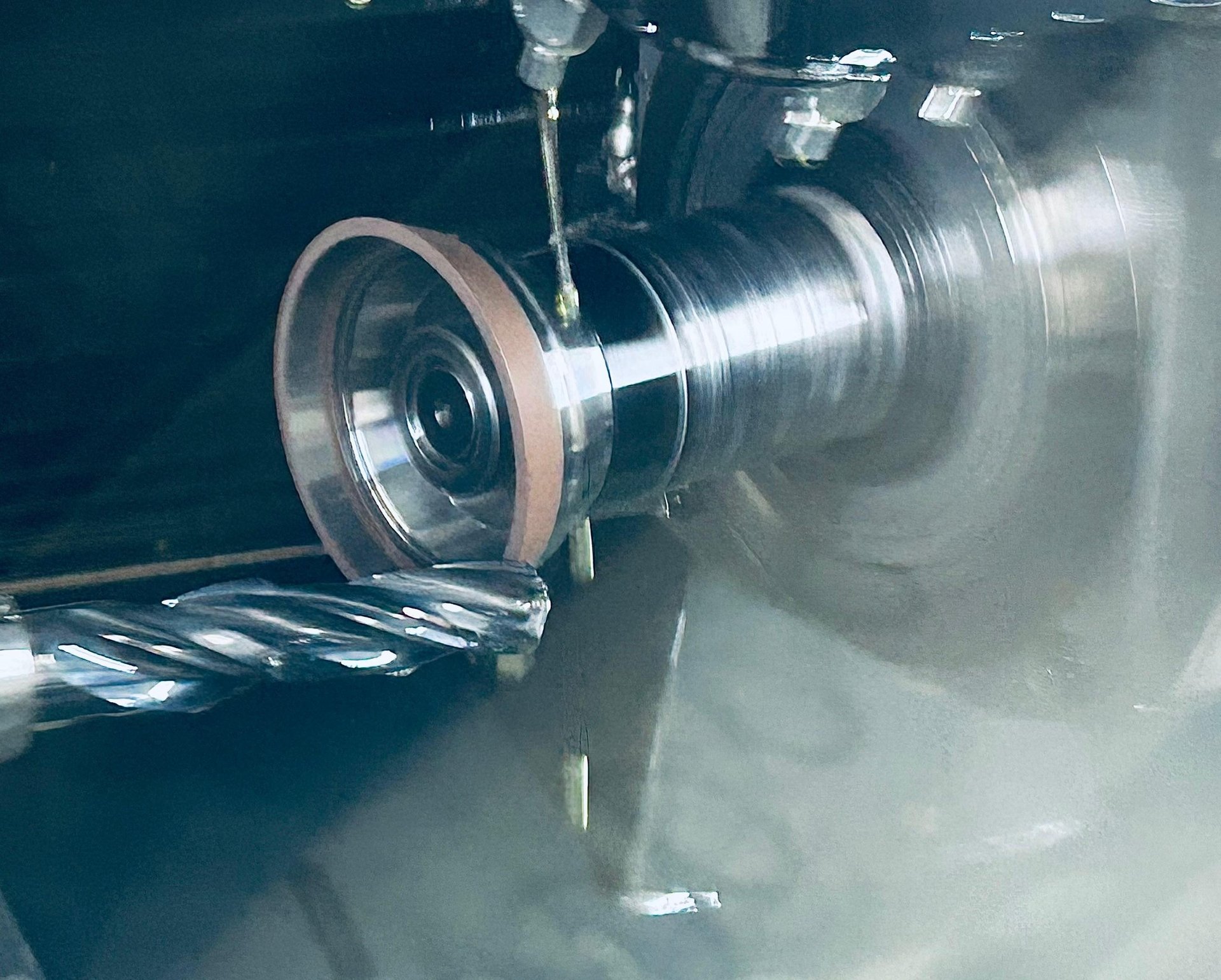 black and white bed linen