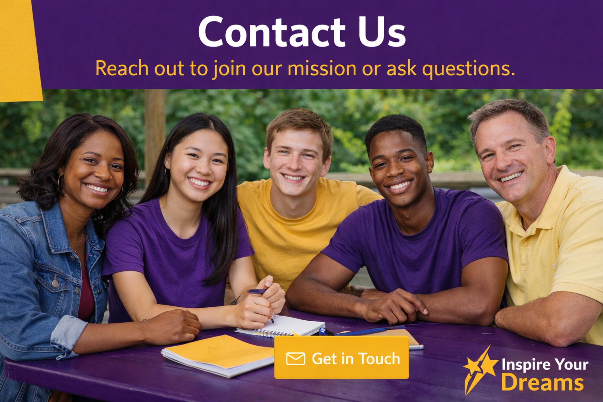 gray computer monitor