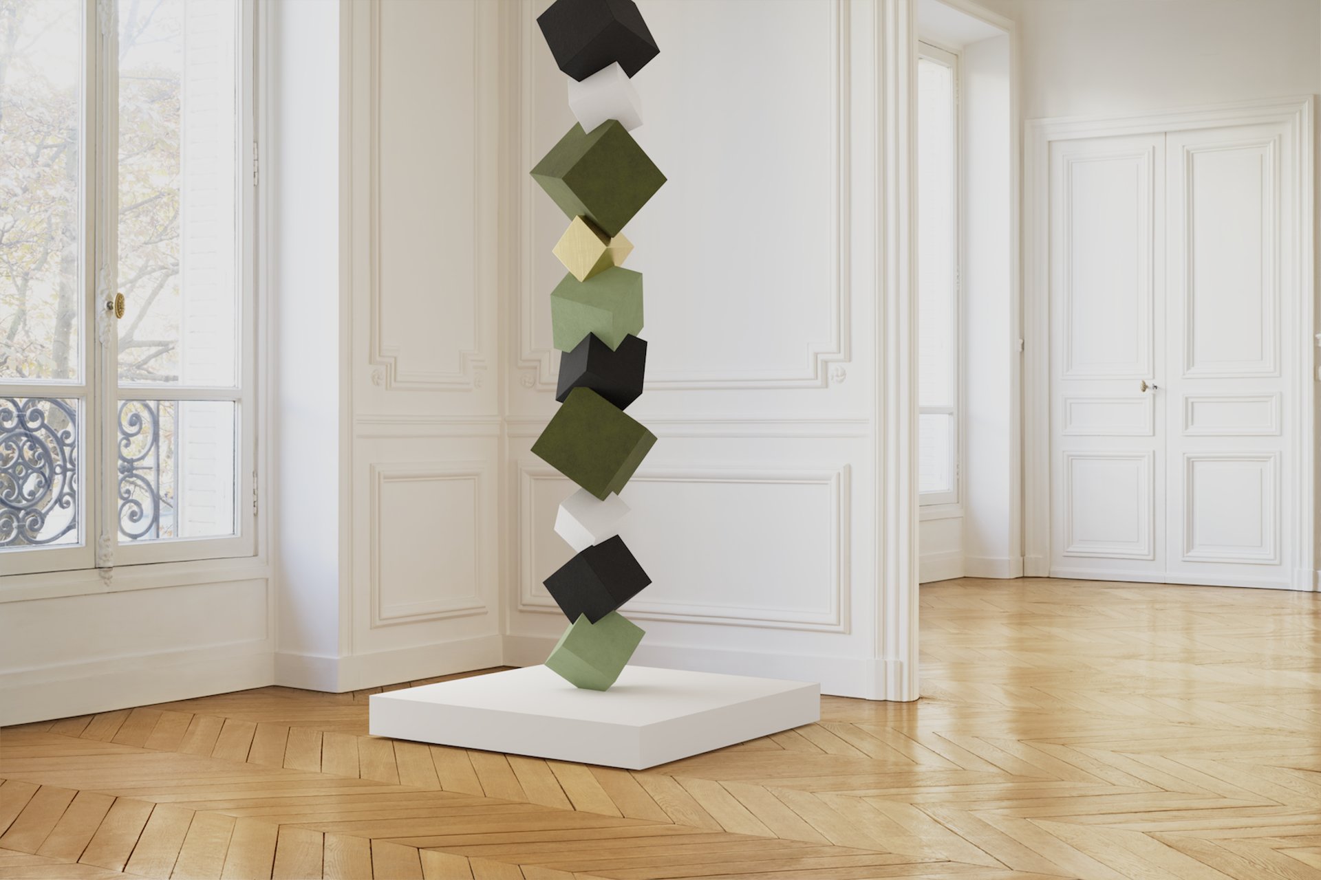 Détail Sculpture Pyrite polychrome sur socle blanc, appartement parisien murs blancs