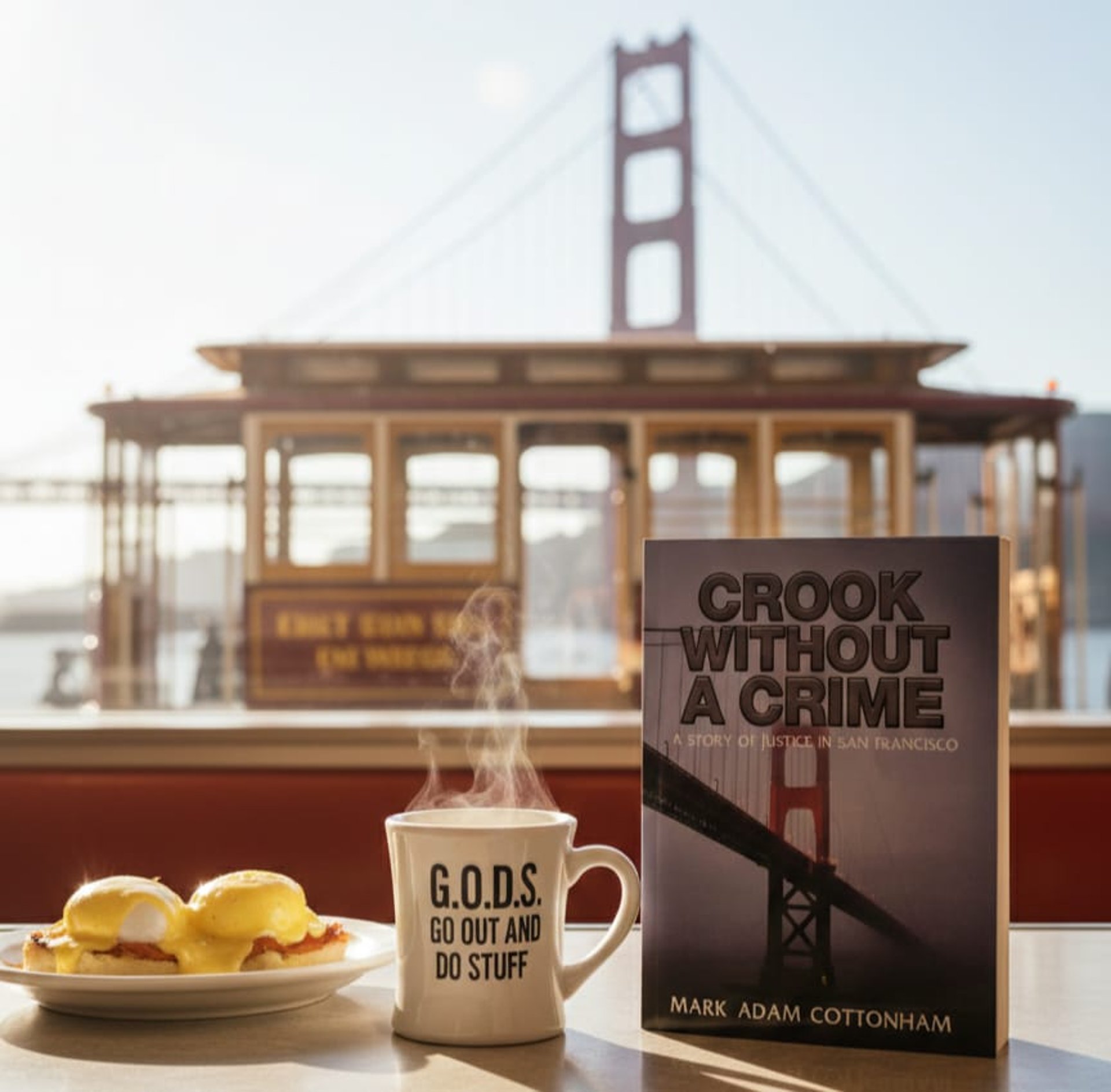 gray computer monitor