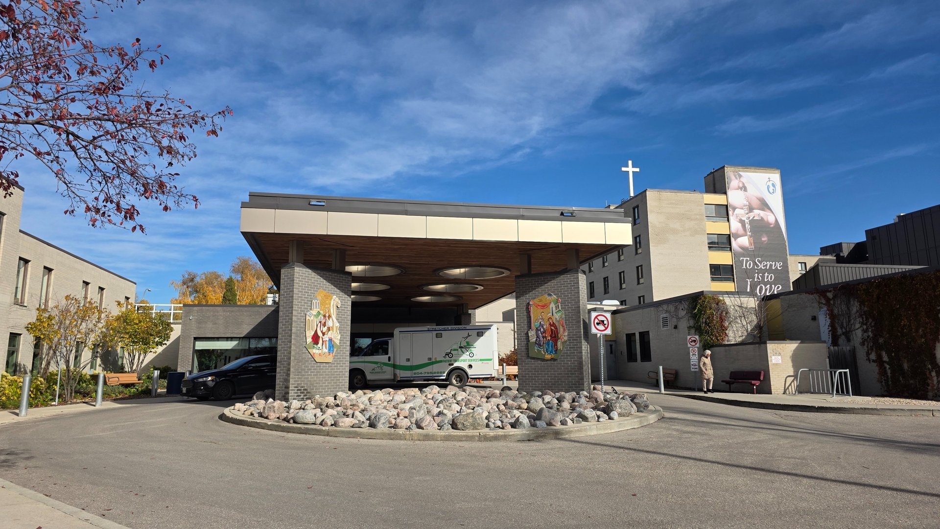 black and white bed linen